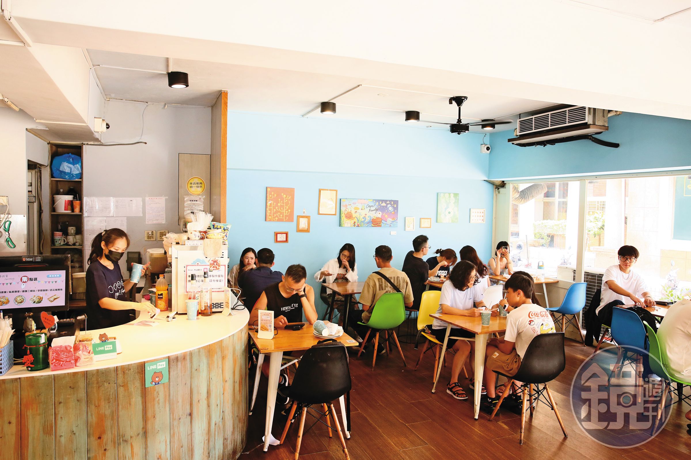 位在新竹振興路的歐浮找餐創始店，是新竹第一間早午餐店，走過11個年頭仍人氣不減。