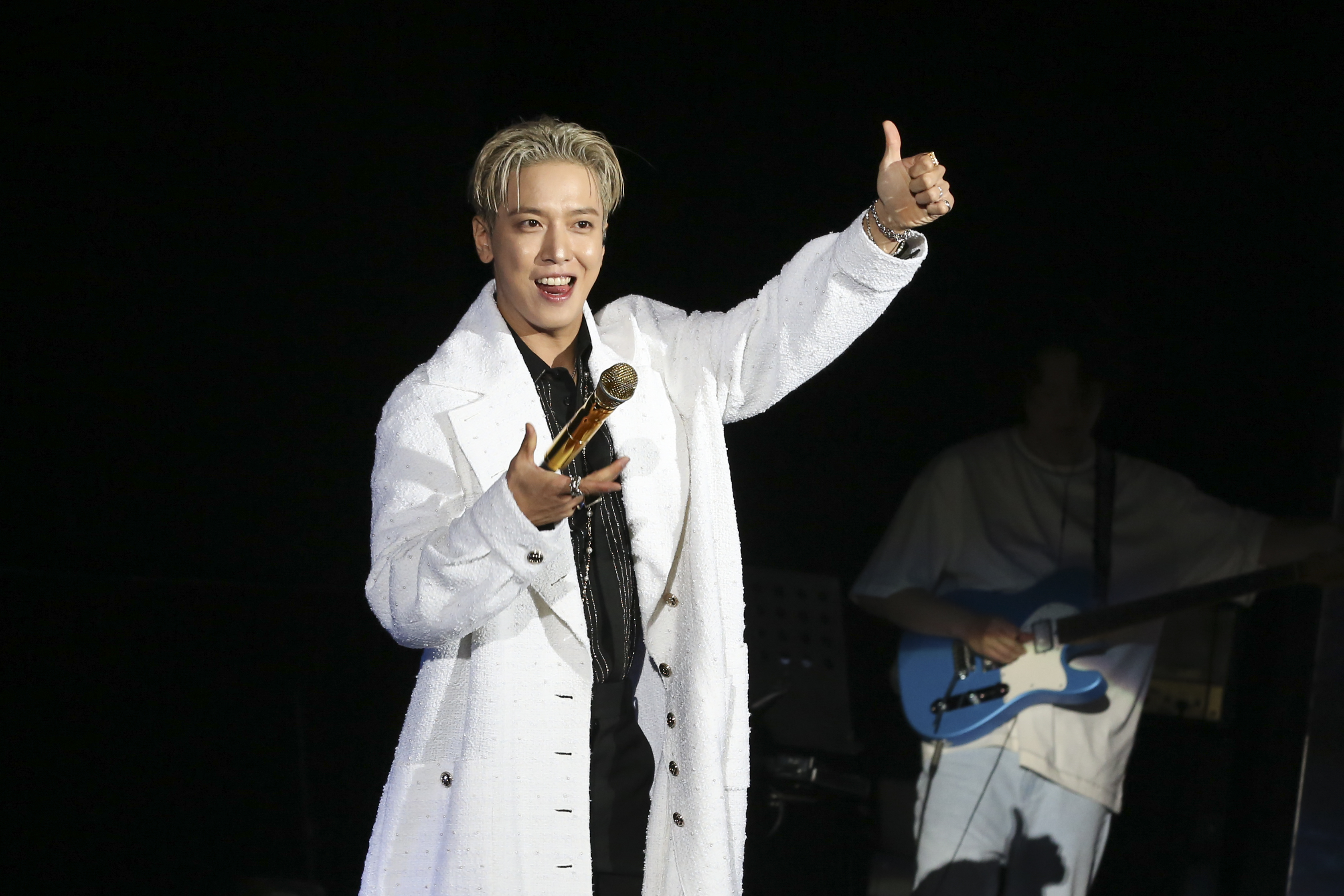 鄭容和6月在台開唱，嘴甜說台北是他最愛的城市。