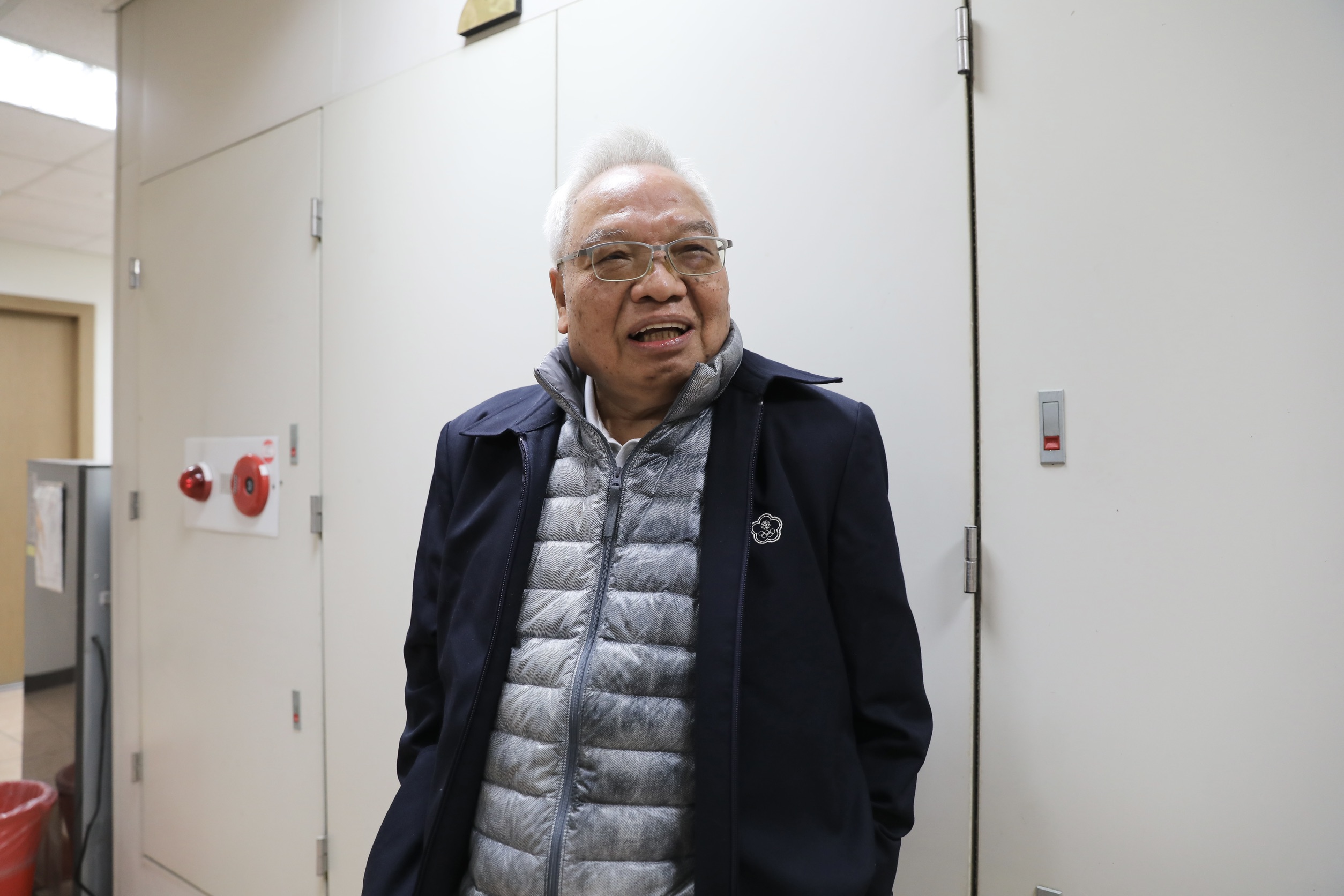 鴻海老臣戴正吳委任律師林樹旺代表出庭。