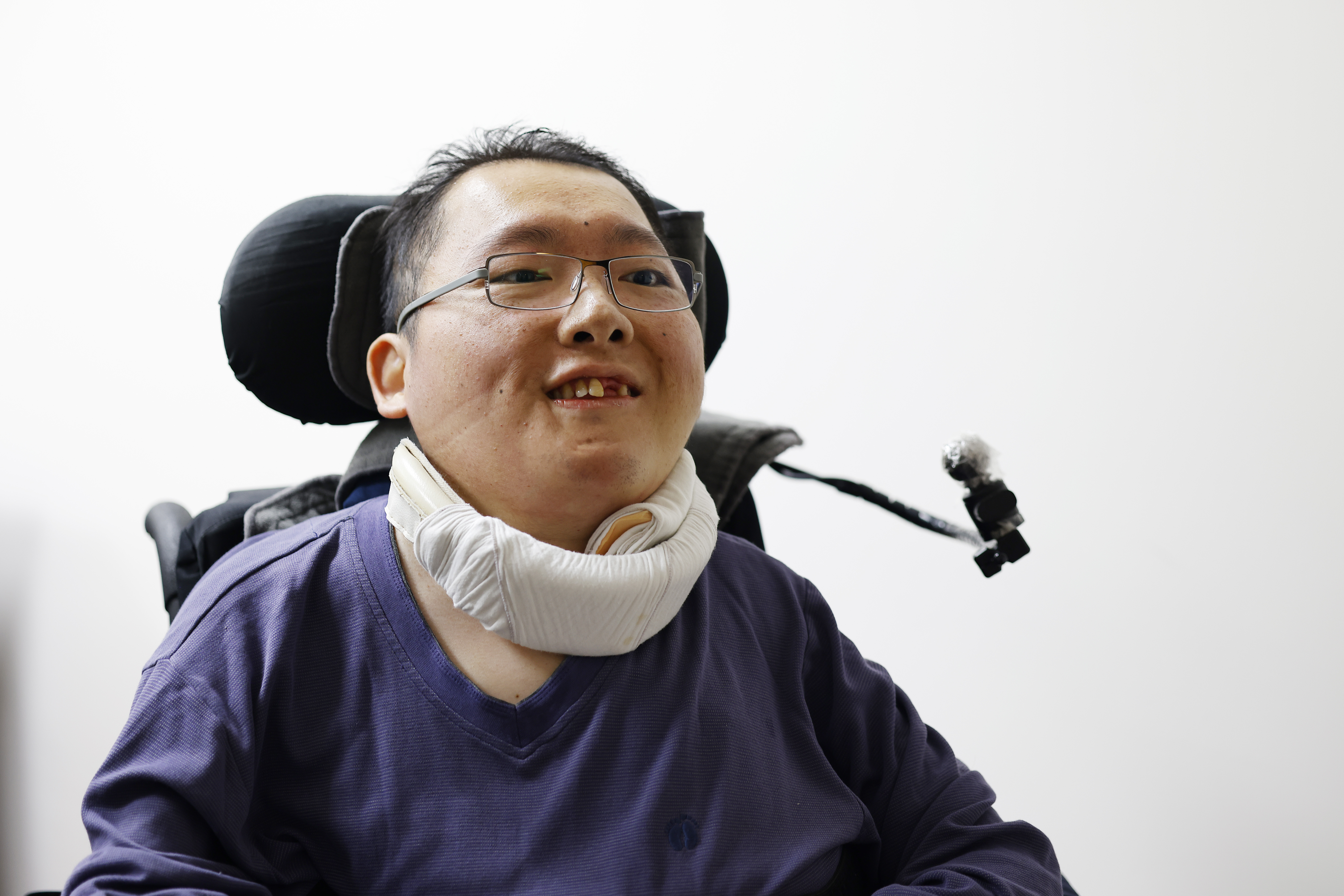 中研院學者、民進黨不分區被提名人陳俊翰今（15日）驚傳過世。