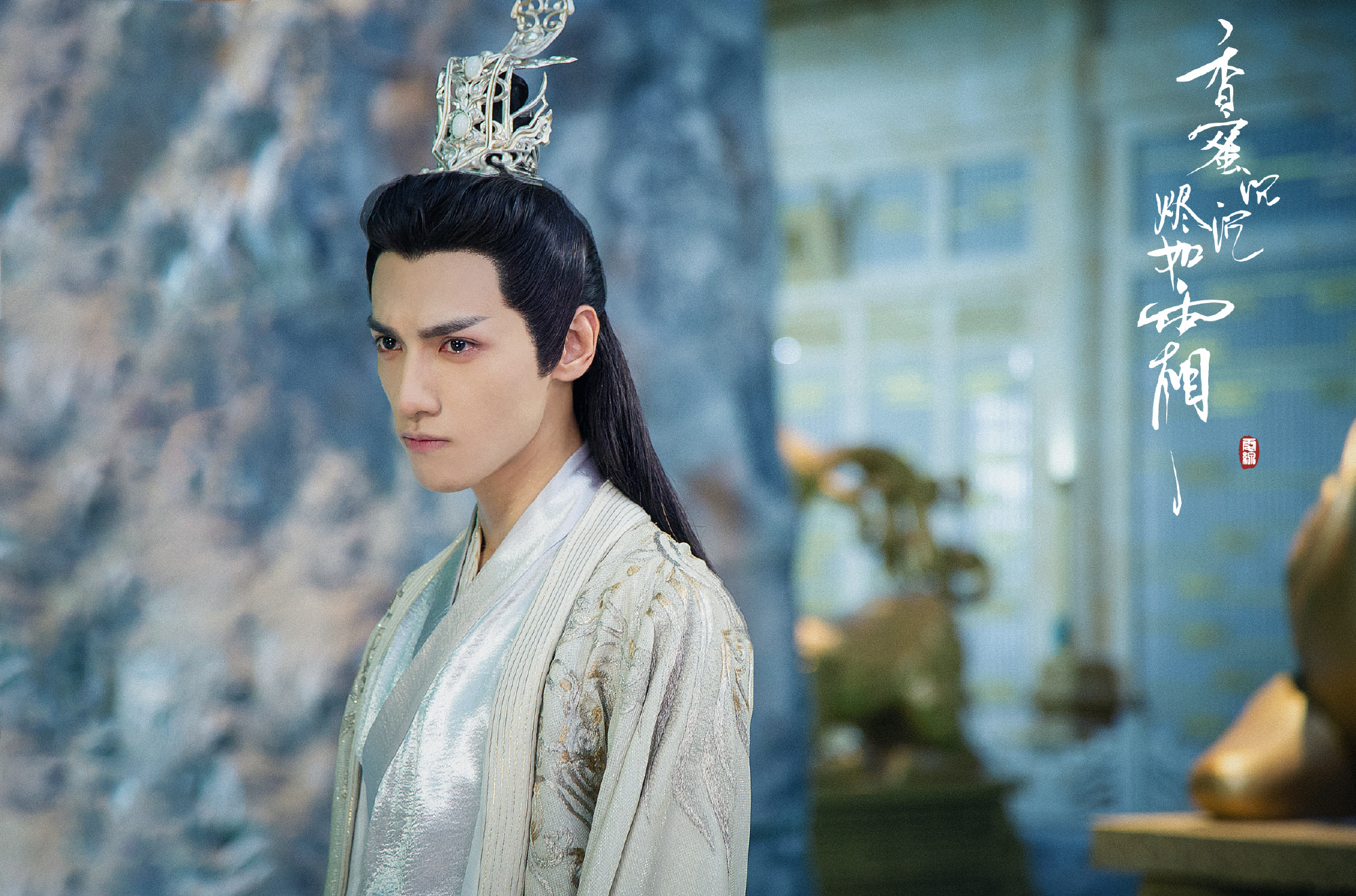 羅雲熙當年憑藉「潤玉」一角人氣暴漲，在短劇版裡的角色排序甚至超前了原本的男一位置。(《香蜜》官博）