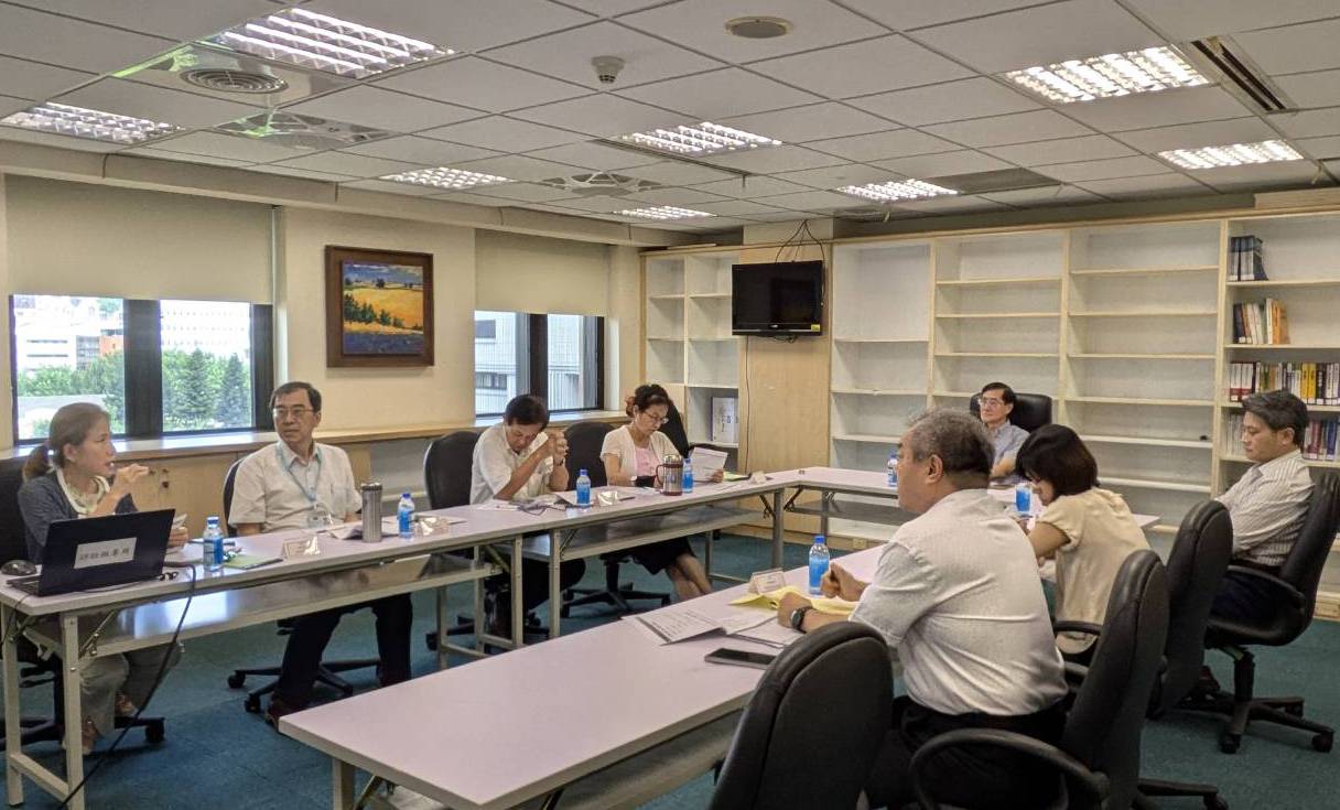 最高檢察署在下午4時由檢察總長邢泰釗召開因應會議,就憲法法庭判決內容將依相關法律規定妥速辦理。(最高檢提供)