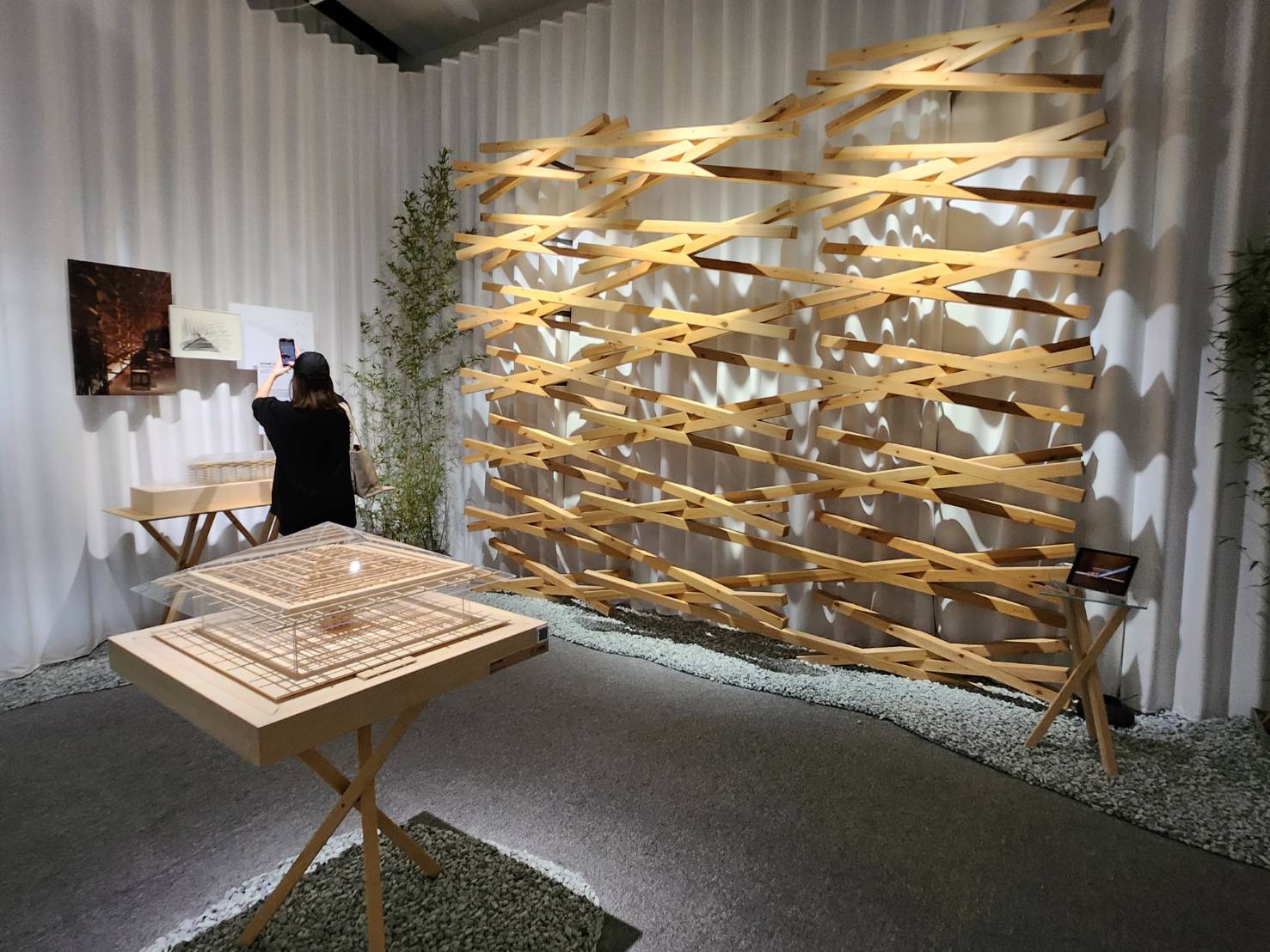 「星巴克太宰府天滿宮表參道店」模型也在此次展中展出。