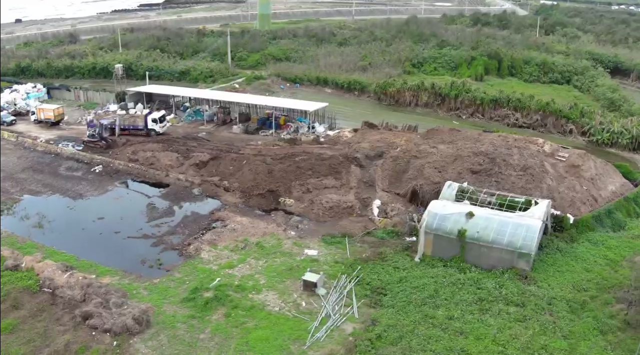 檢警環聯手查獲非法處理廚餘殘渣 。（台中市環保提供）