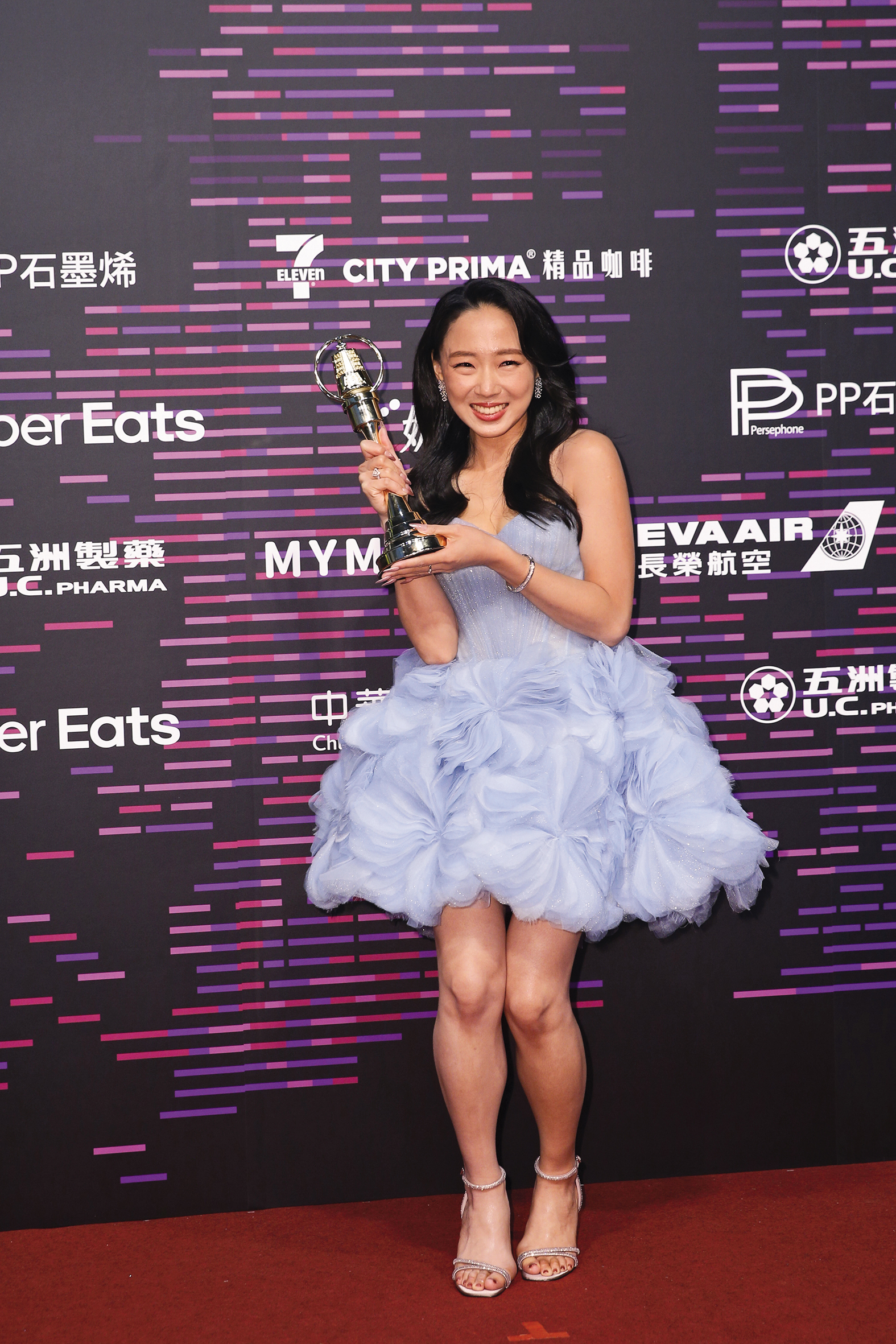 杜蕾拿到金鐘獎的那晚,雖然開心,卻也深深感受當演員的寂寞