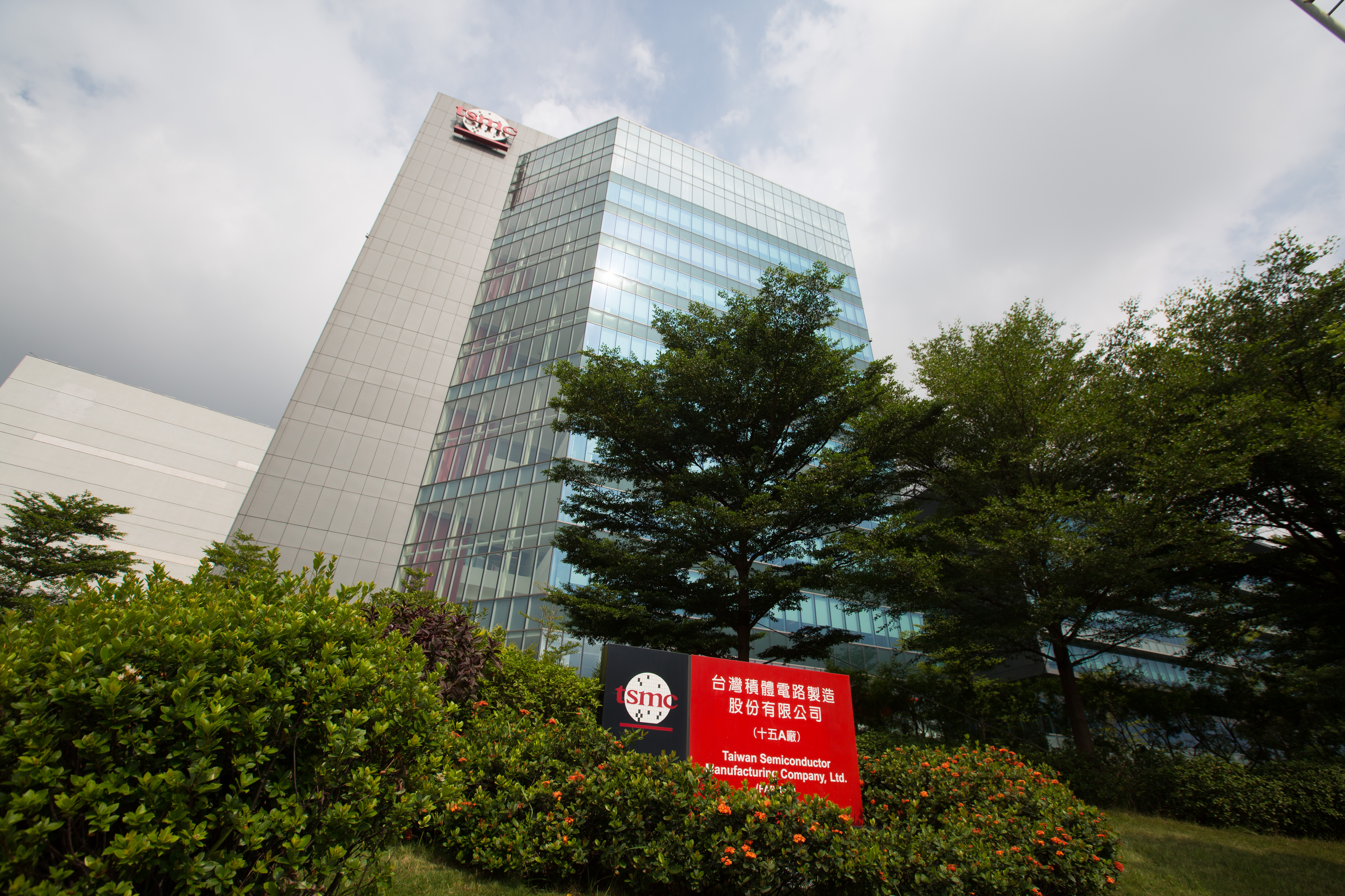 晶圓代工龍頭台積電大擴產，以氣體工程為主的漢科透露，潔淨度與節能減碳是讓客戶滿意、買單兩大訴求。（本刊資料照）