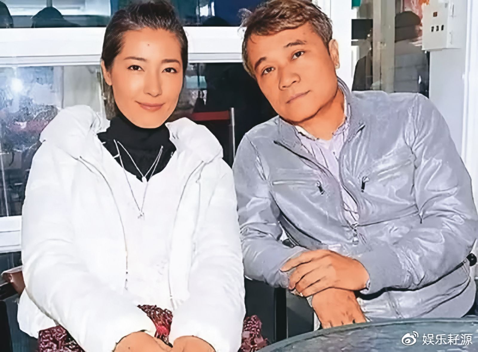 據悉熱戀時，阿魯米（右）非常寵楊思敏（左），不但砸千萬元為她買豪宅，浴缸洗臉盆等還從日本空運來台安裝。（翻攝自臉書）