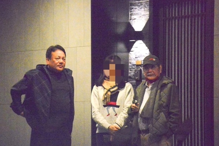 台北市議員侯漢廷檢舉民進黨大老吳乃仁抽加熱菸，引發論戰。（翻攝侯漢廷臉書）