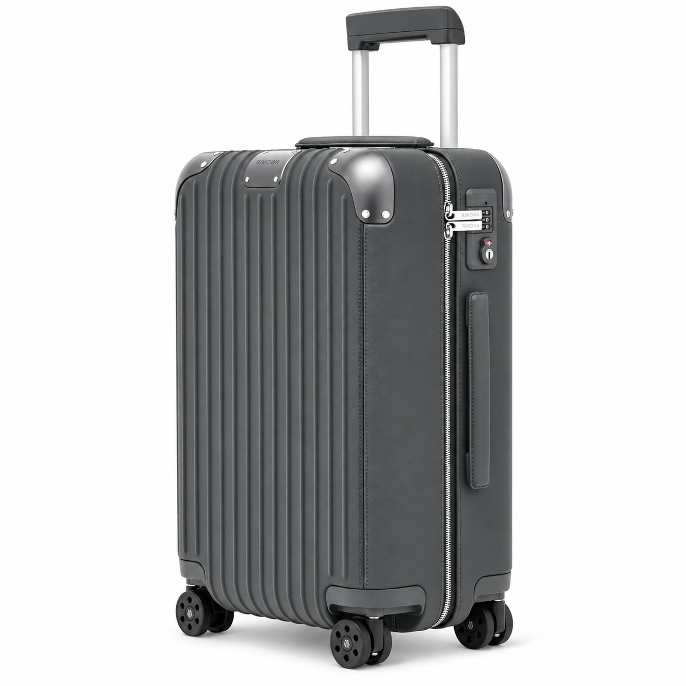 Distinct系列炭灰色Cabin行李箱。NT$119,600（美之心提供）