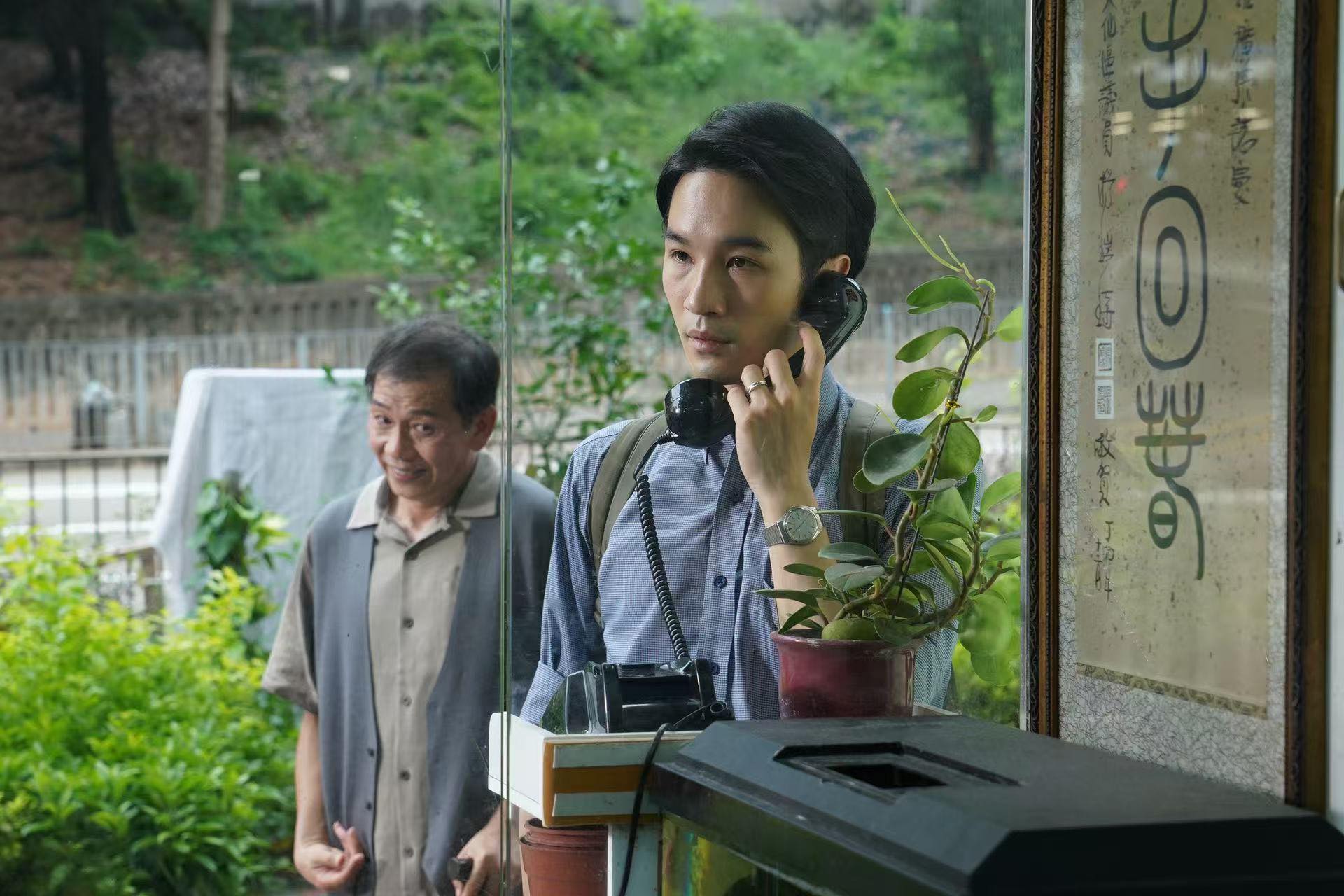 劇集《三命》主角之一的蘇家樂（右）是「銀河海潤」旗下藝人，左為袁富華。（翻攝自銀河映像Milkyway Image臉書）