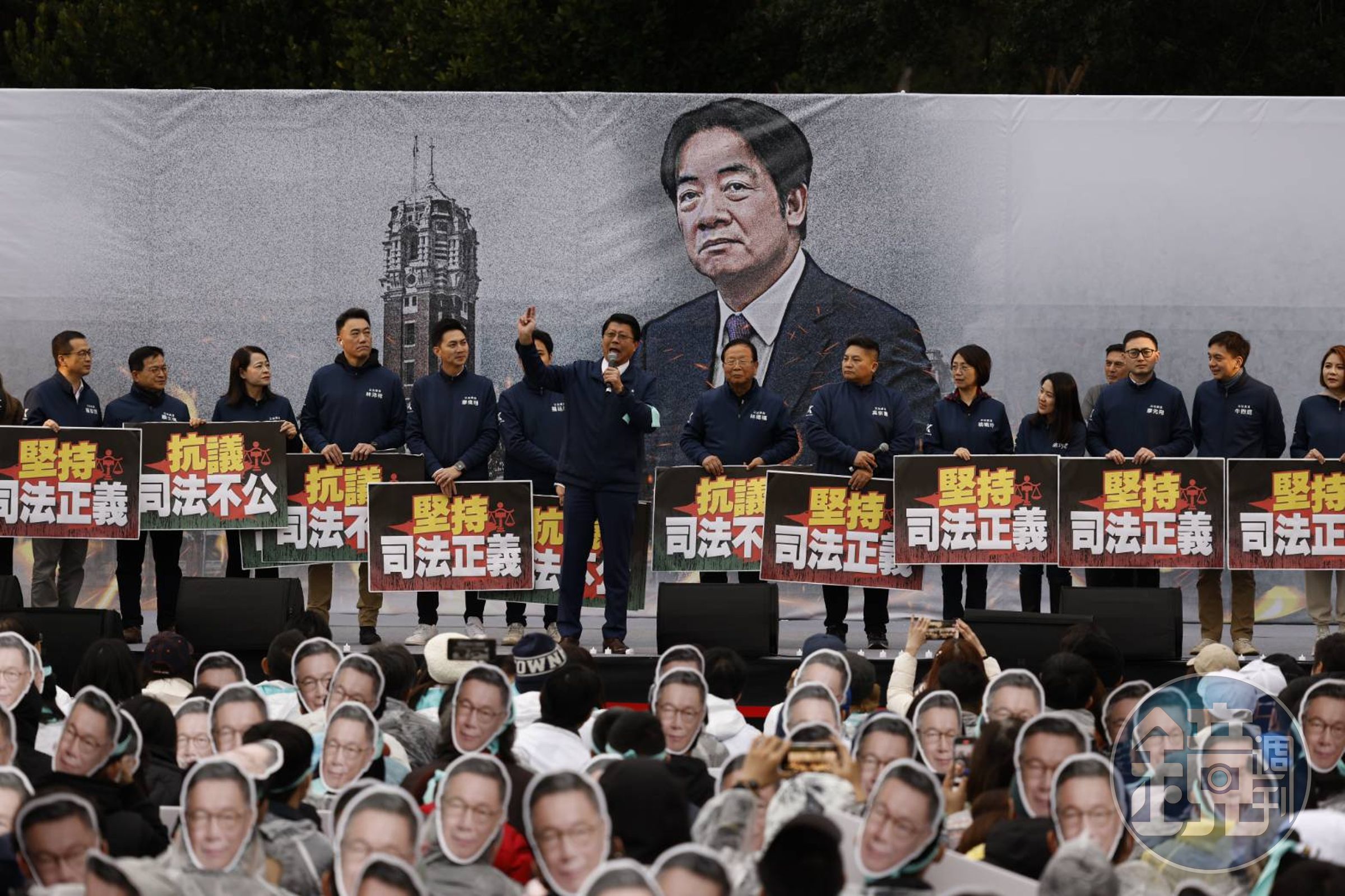謝龍介發言時表示,他要向大家說聲對不起,因為他最近監督的不好(指總統賴清德)。