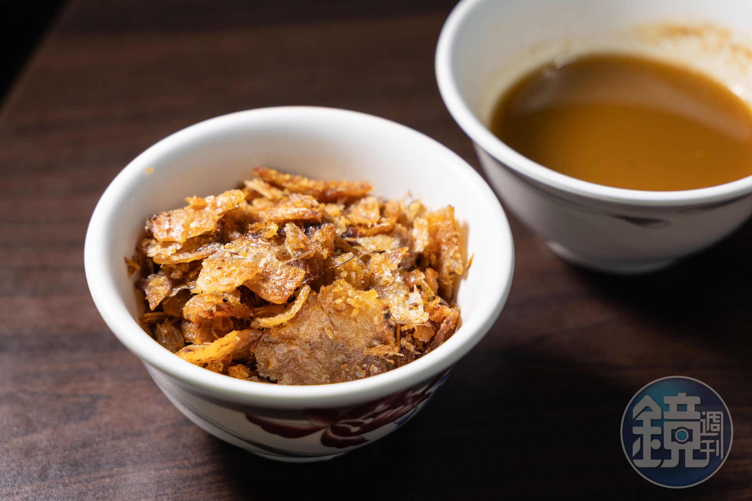 怕湯頭越吃越淡的話,可以加點「扁魚酥」保持香濃。(80元/份)