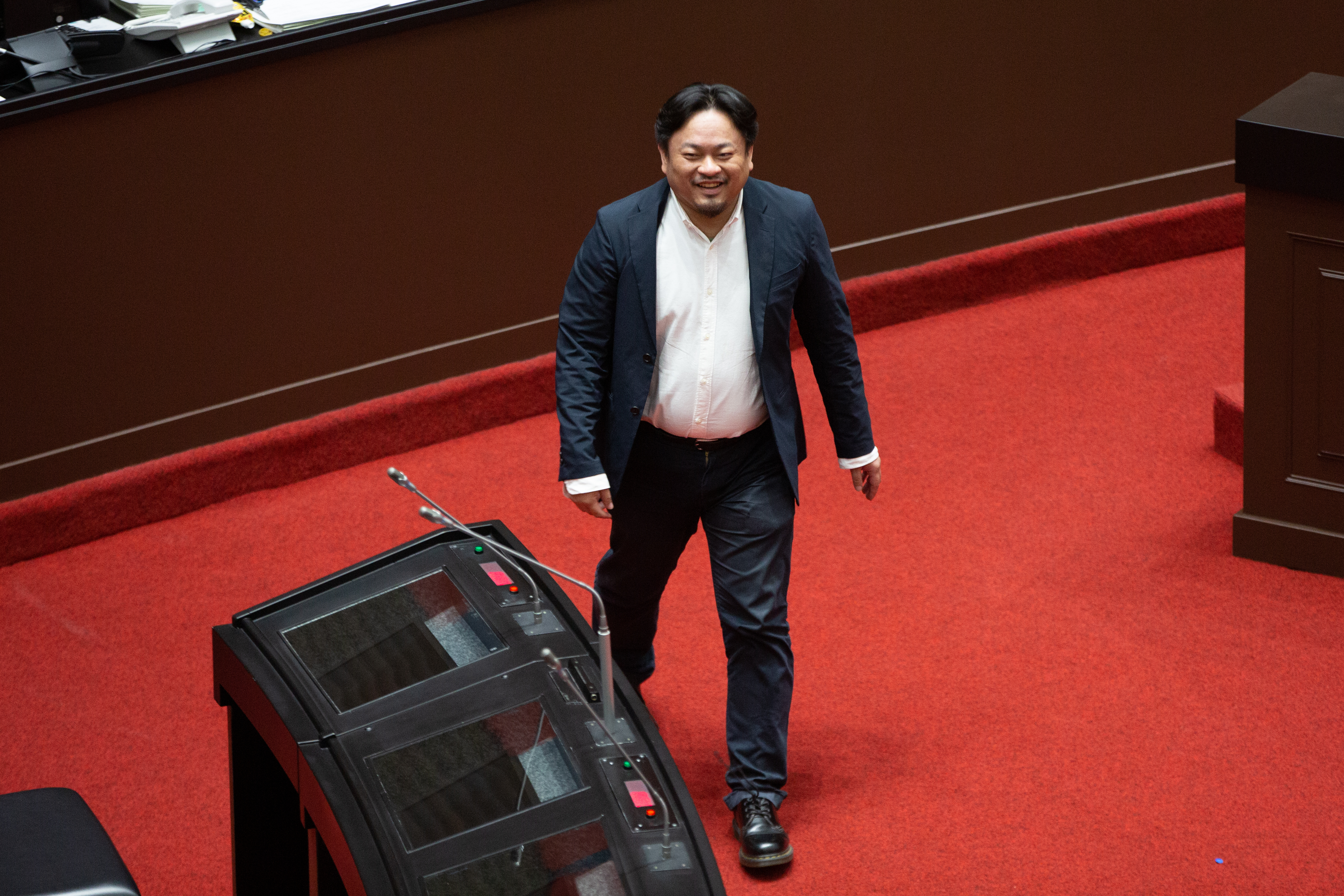 綠委洪申翰痛批徐巧芯嚴重傷害國家利益。（本刊資料照）