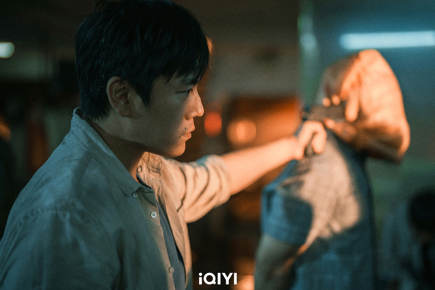 秦昊為演出《三大隊》狂瘦15公斤，同劇演員跟風吃他的減肥菜單一天都受不了。（iQIYI國際站提供）