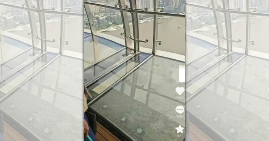 上海東方明珠塔疑「熱炸」。（翻攝自微博）