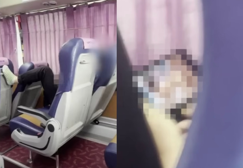 一名60多歲男子在搭乘往楊州方向的長途巴士時，不僅將腳踩在前方座椅上，還公然用手機觀看成人影片。（翻攝自JTBC News YT）