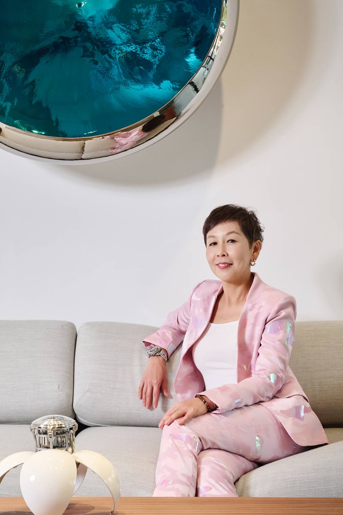 葳鑠有限公司總經理Lori沈曉慧,經營鐘錶產業逾20年,也成功讓許多國際獨立製錶品牌獲得越來越多頂尖鐘錶收藏家的關注。