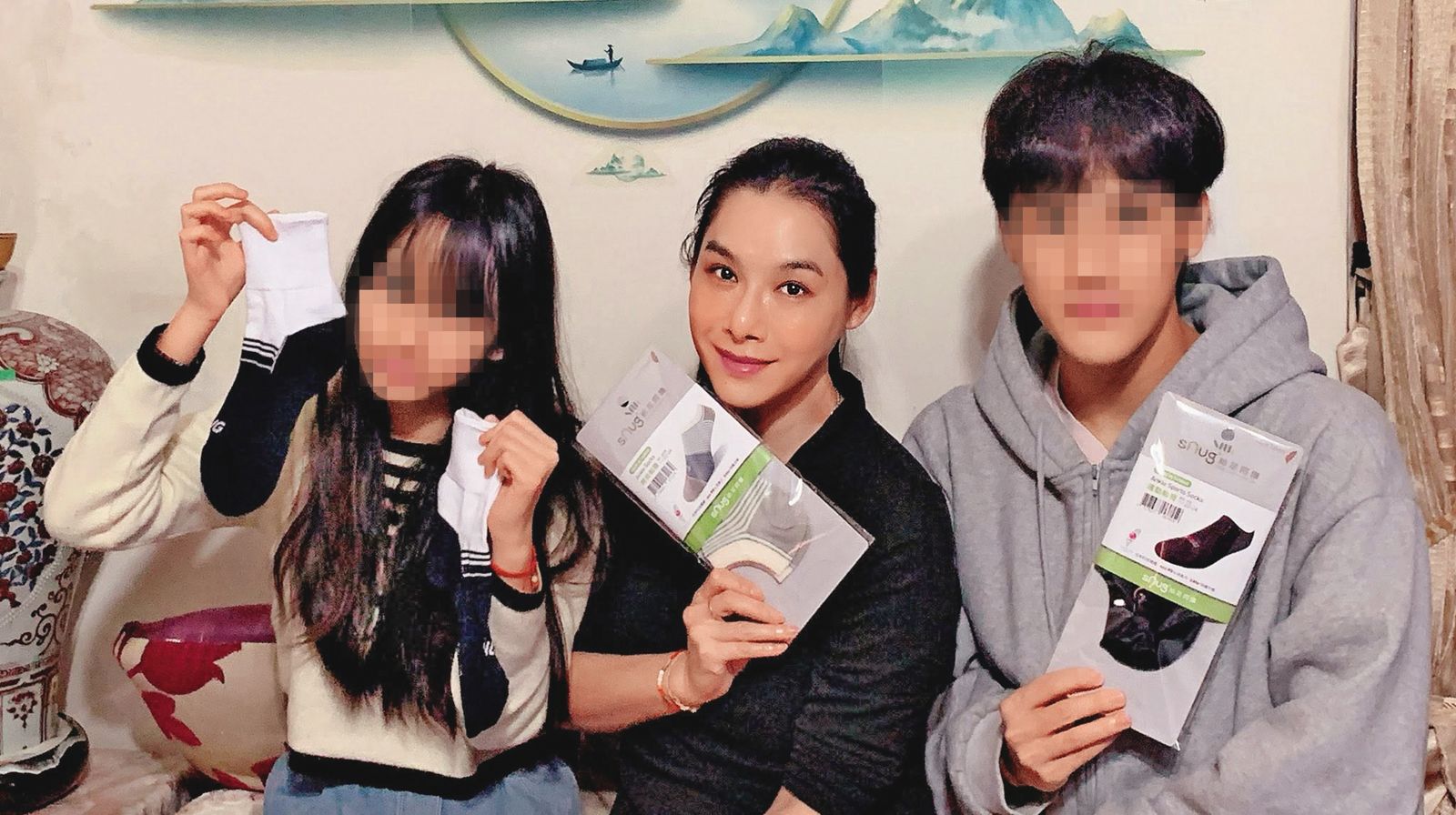 陳柏渝（中）離婚後，和一對兒女的關係非常好。（翻攝自陳柏渝臉書）