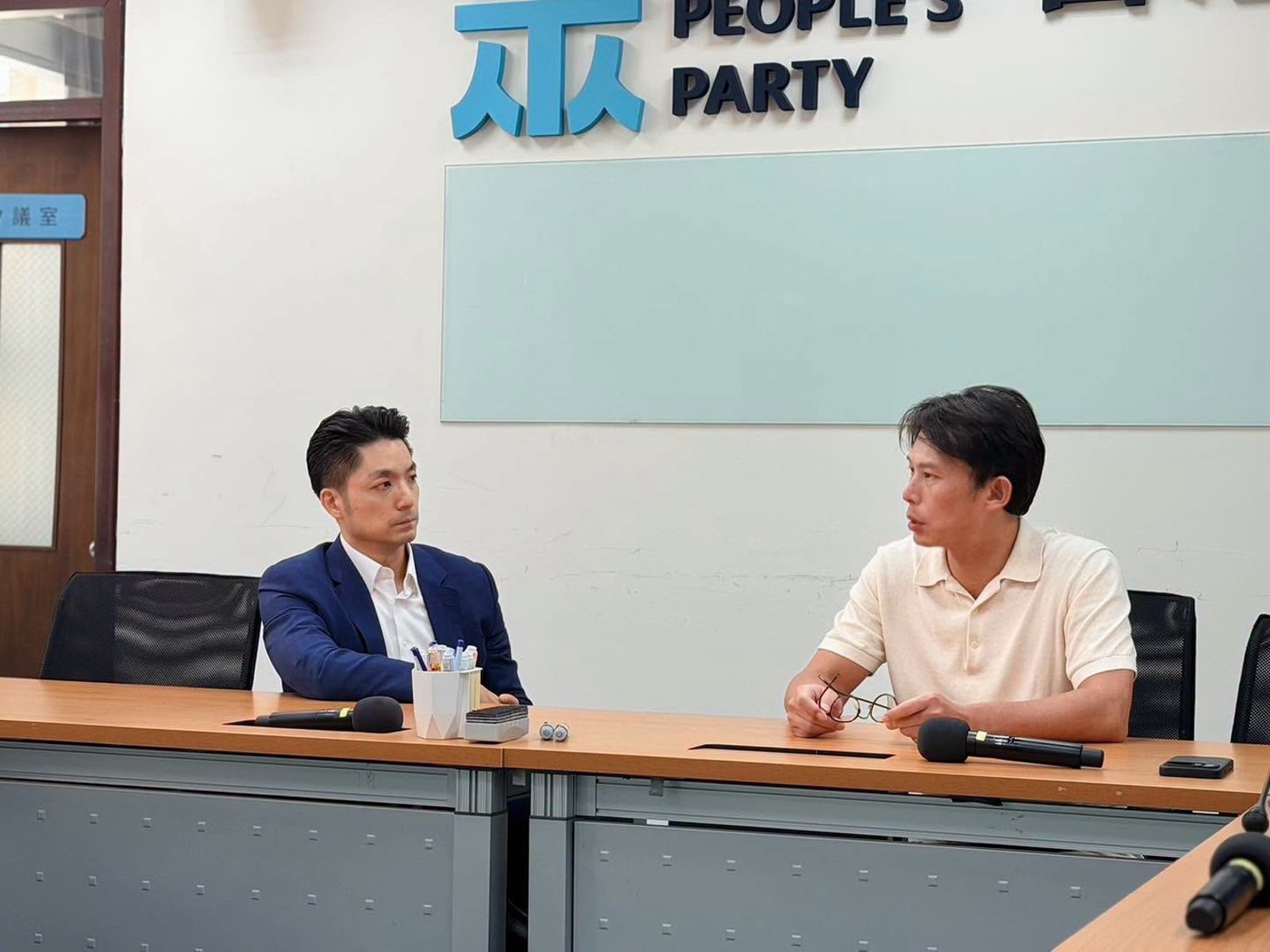 藍綠白北市競合2/蔣萬安「有限輔選」白營 民眾黨小雞喊孤兒酸:搞得像施捨
