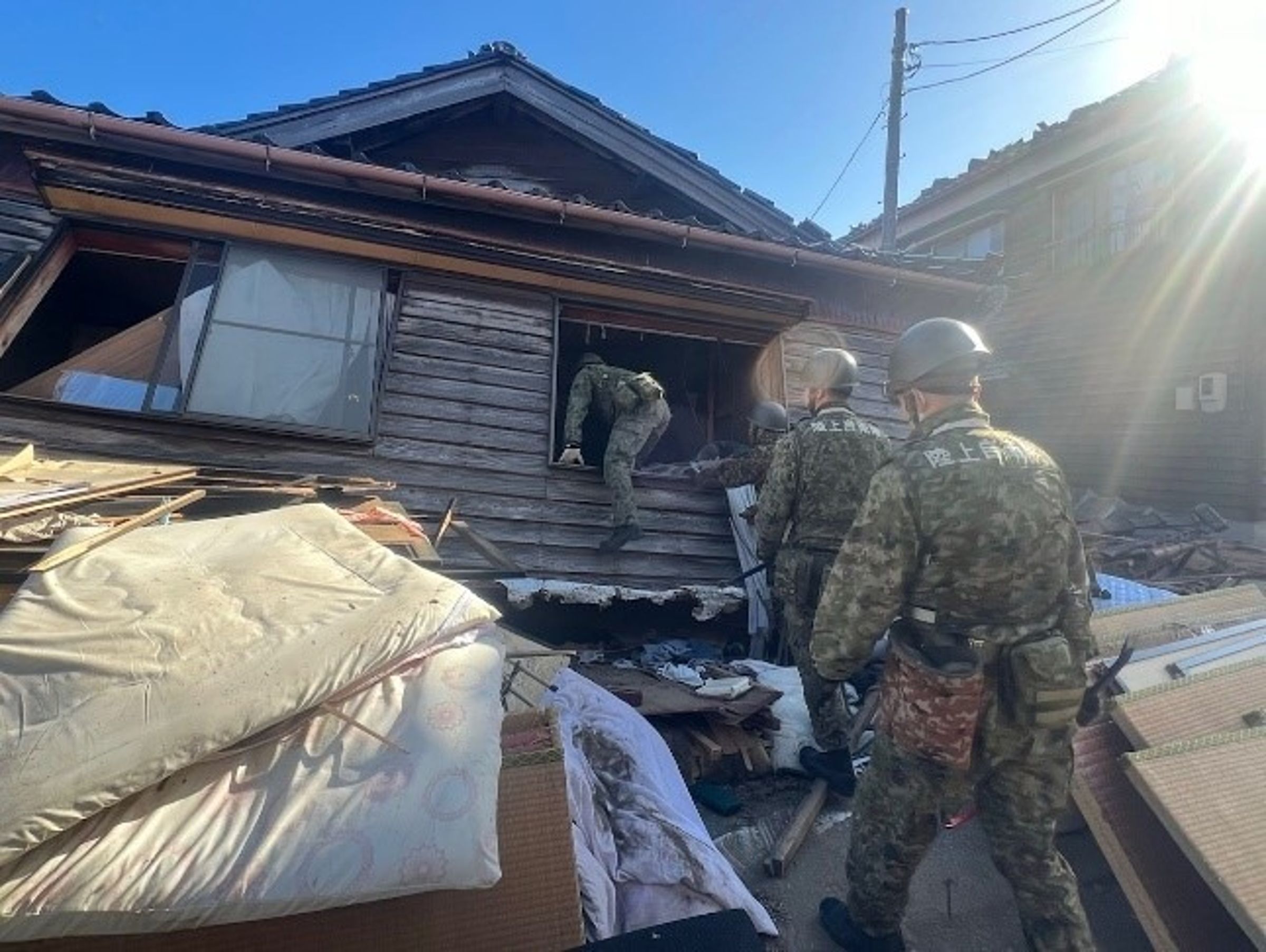 日本石川縣7.6強震,一名台灣僑民受困災區,目前已被引導至避難所。(X@ModJapan_saigai)