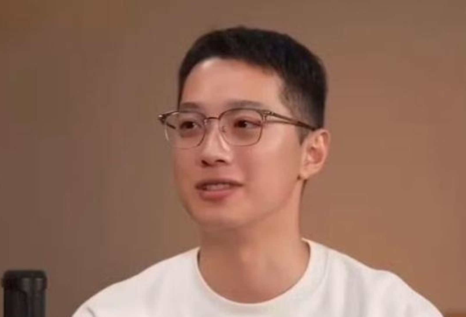 賴冠霖被爆已婚!上專訪「1反應」引熱議 網狂送祝福:過得幸福就好
