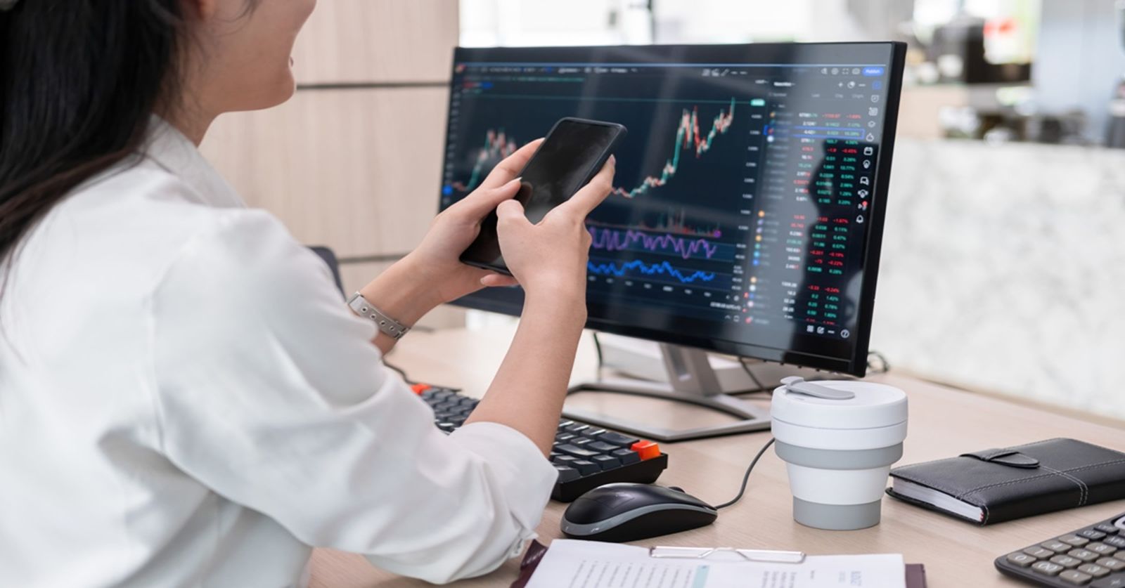 台股巨震下如何存買ETF? 阿格力揭這檔抗跌又具爆發力