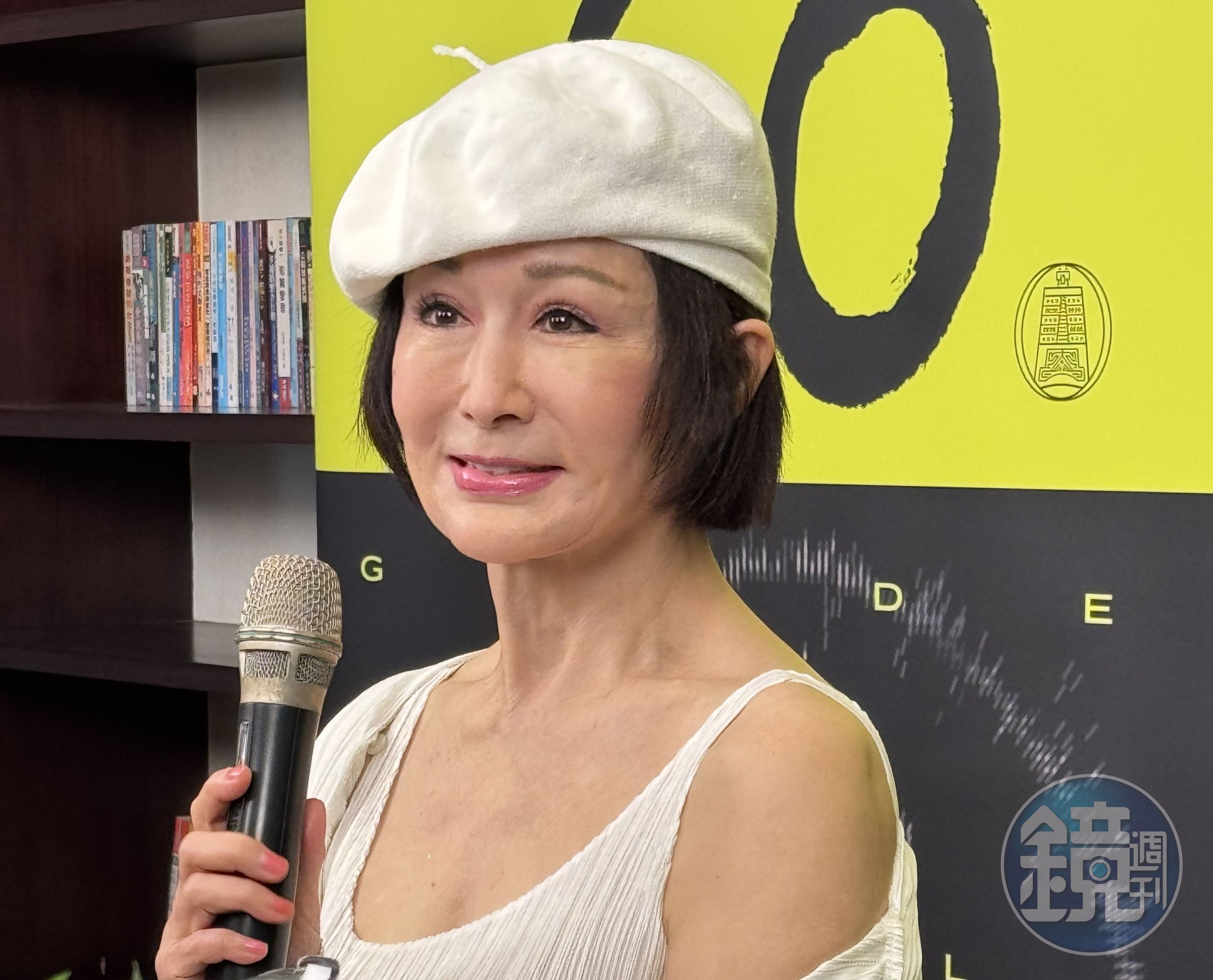 潘迎紫提到多年前受范冰冰之邀演出的戲劇遭禁播,覺得可惜。