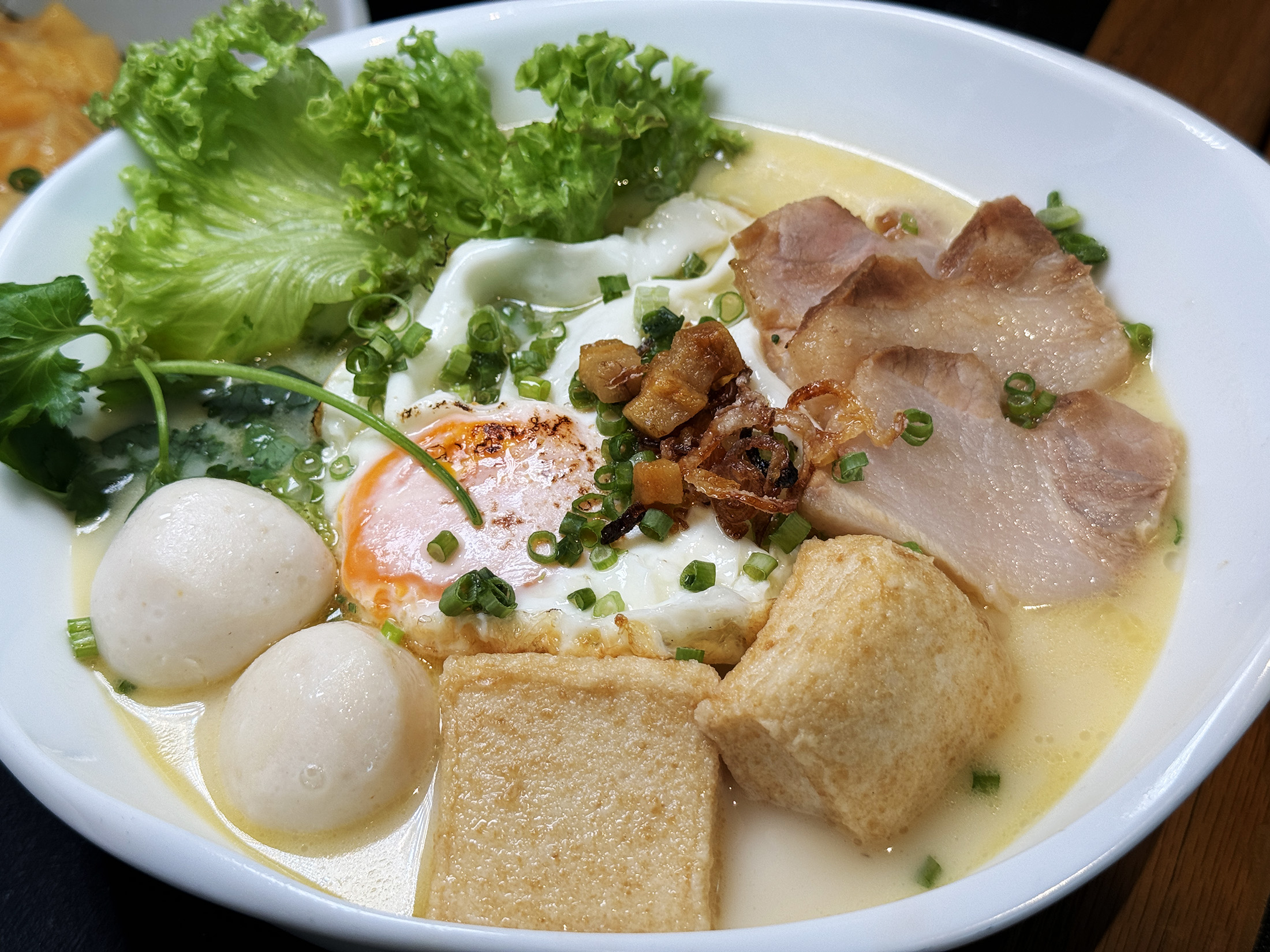 充滿南洋風味的叻沙麵,是相當受歡迎的早餐。