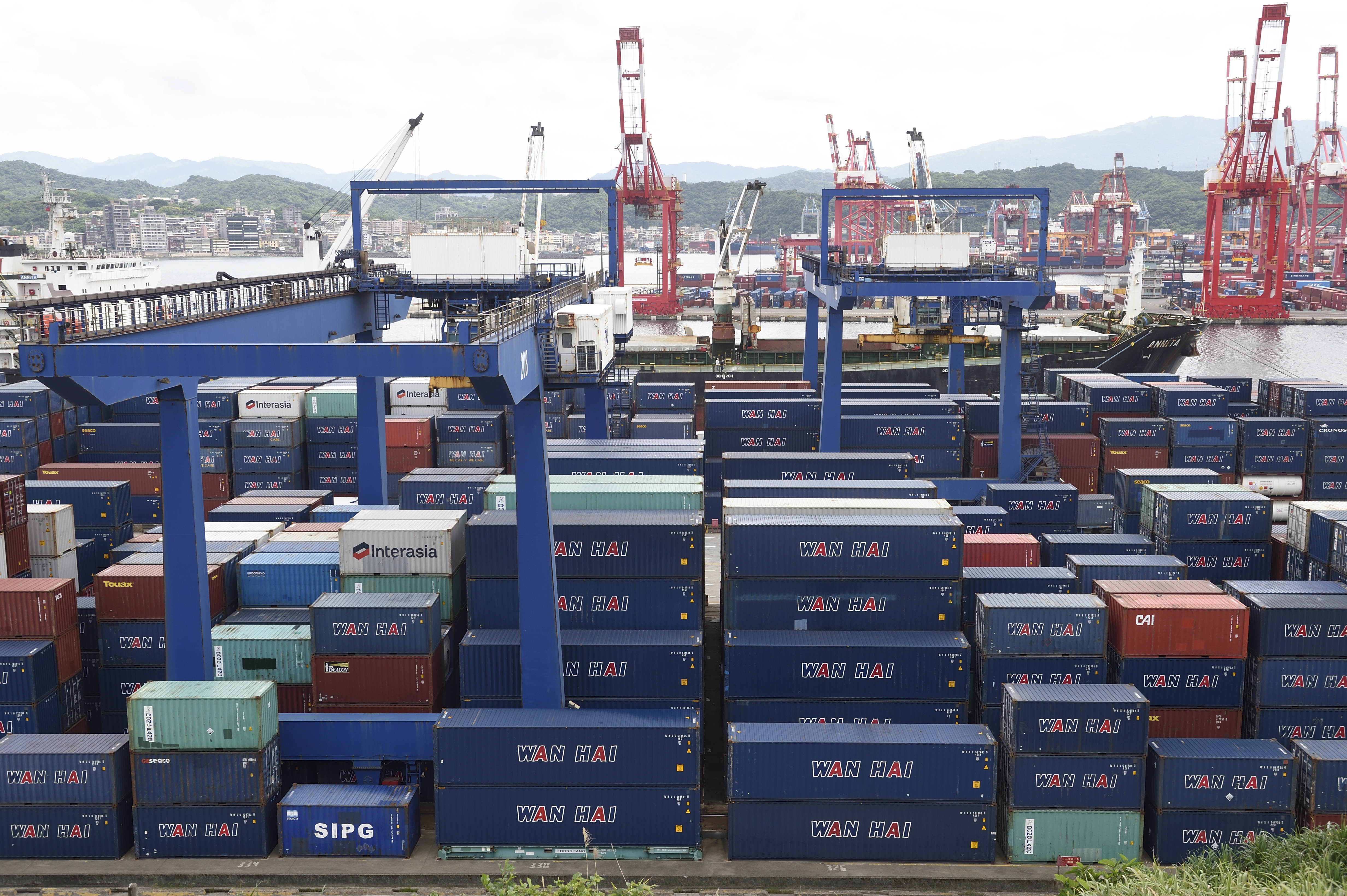 美國對等關稅影響各國，重創台灣業者的全球布局。（本刊資料照）