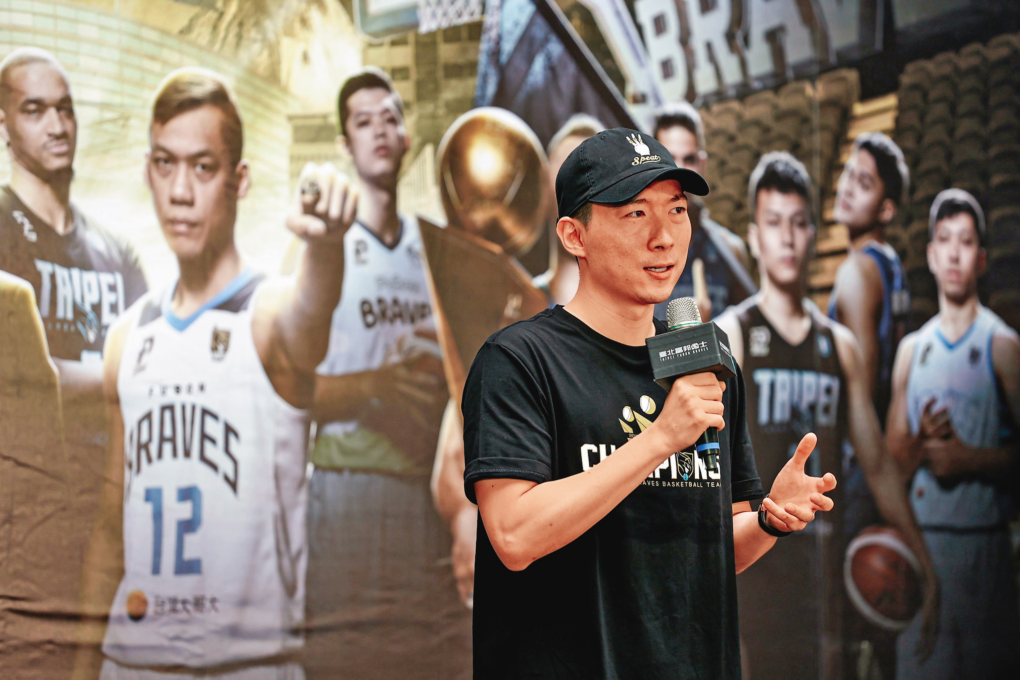 富邦蔡家第三代蔡承儒堅持續用PLG的賽制、名稱。