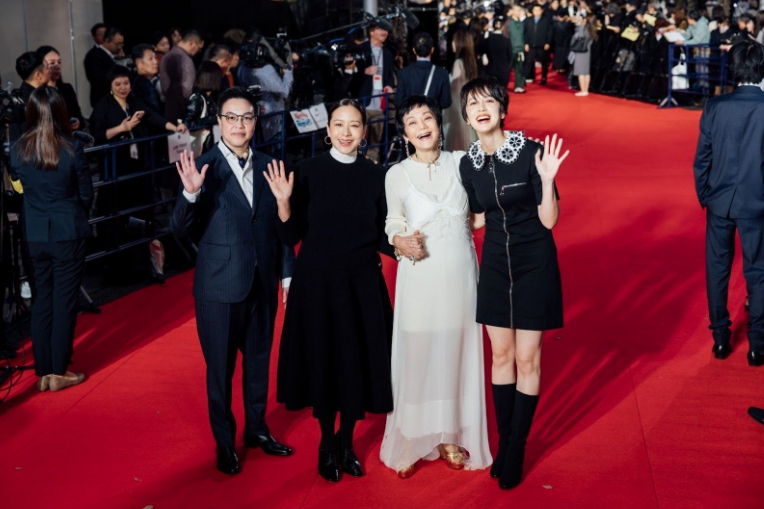 《女兒的女兒》劇組在東京影展紅毯合體，期待能代表台灣在主競賽奪得好成績。