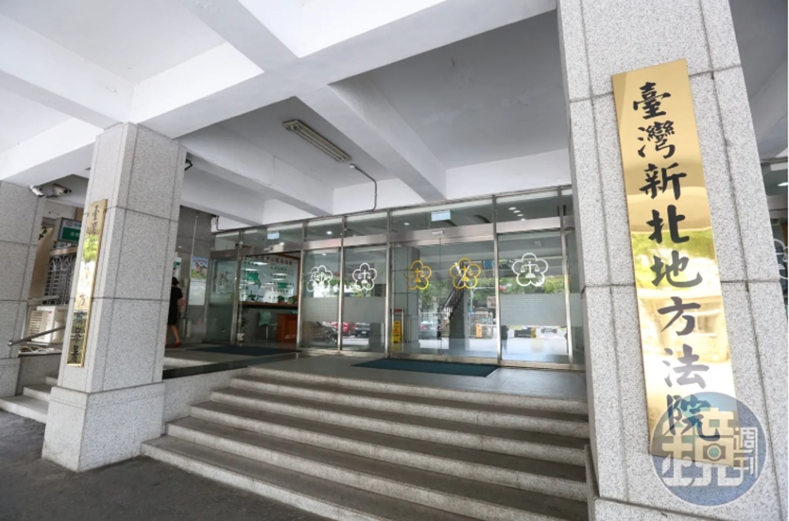 天才工程師沉淪/黃鶴樓遭羈押債主怕錢飛了 竟接手詐團獲判4年半