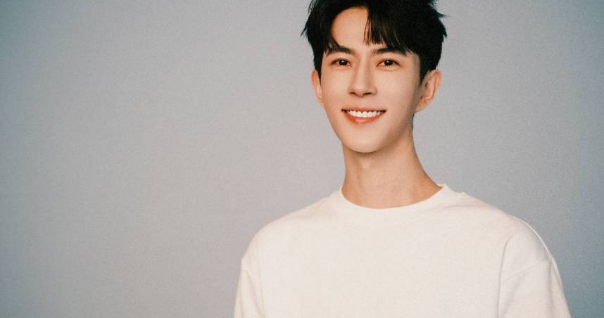 中國知名演員于朦朧9月墜樓身亡，如今再傳出母親也輕生身亡。（翻攝自于朦朧工作室微博）