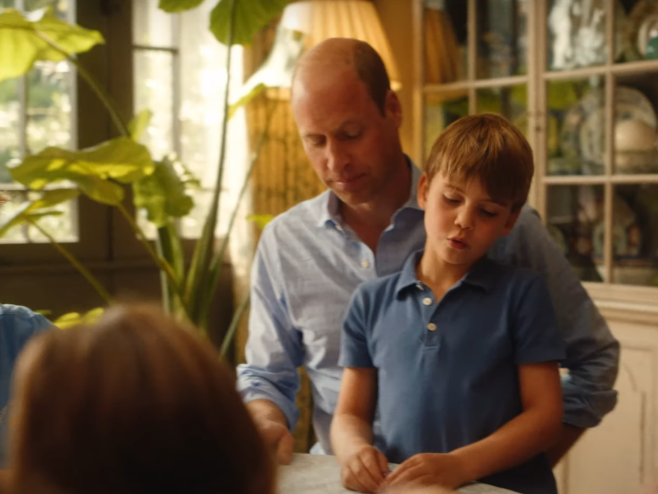 路易王子（右）是威廉王子（左）最小的孩子。（翻攝X@KensingtonRoyal）