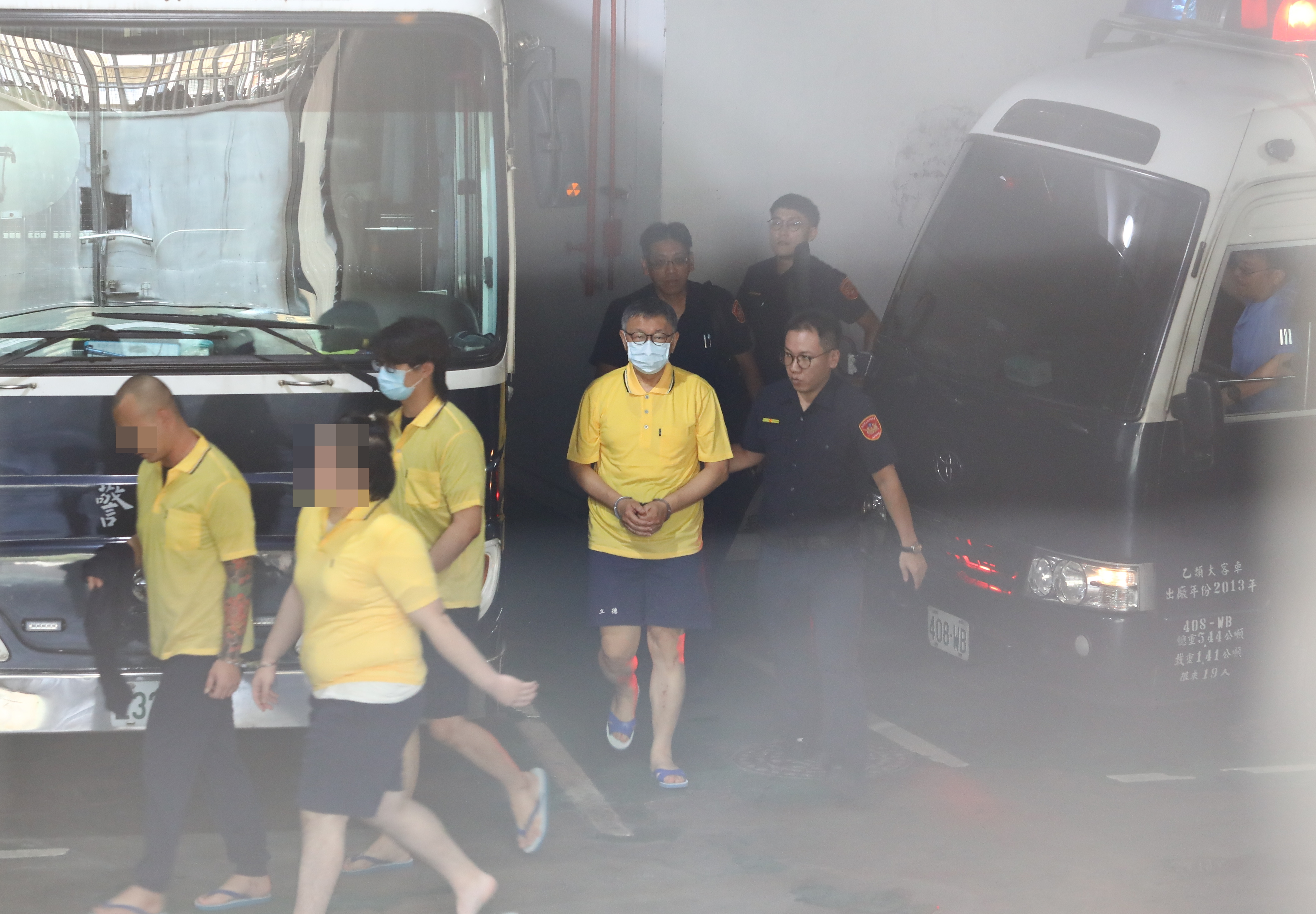 柯文哲昨日透過律師表達不提抗告，今日北檢首次提訊柯文哲。