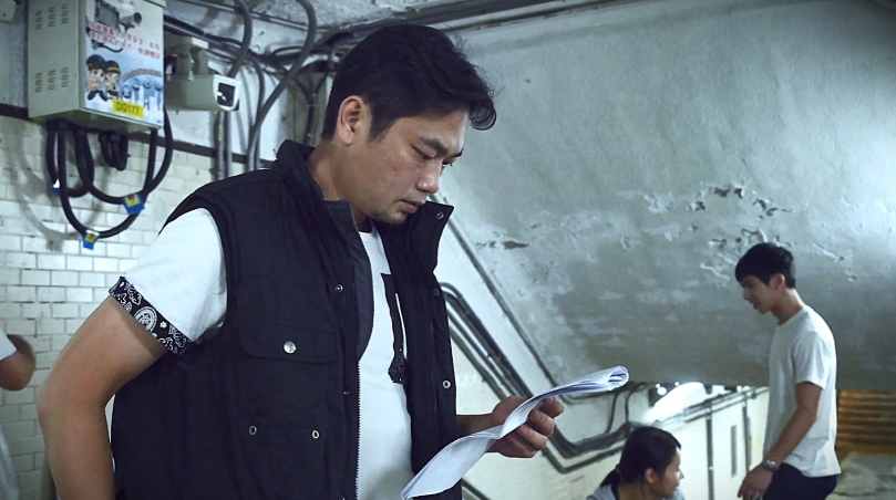 石聖龍從臨演開始接表演工作，以「最年長實力新人」出道。（辣四喜提供）