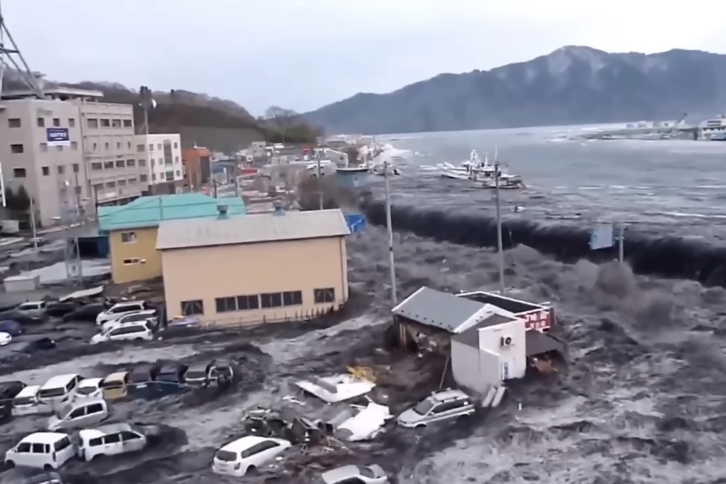 311東日本大地震至今已過14年，當年猛烈的海嘯吞噬了無數家庭。（翻攝自X）