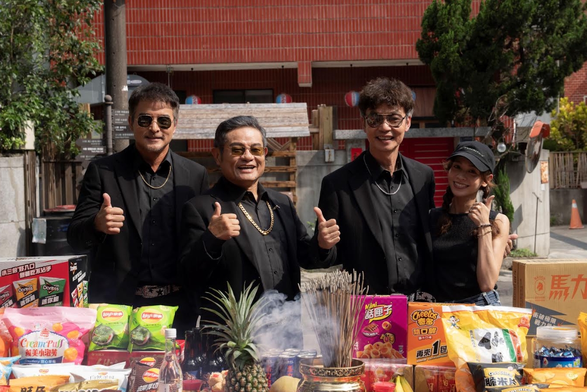 李銘順、李國煌及許效舜首度合作，演出熟齡大叔熱血追夢故事。（萬騰文化創意提供）