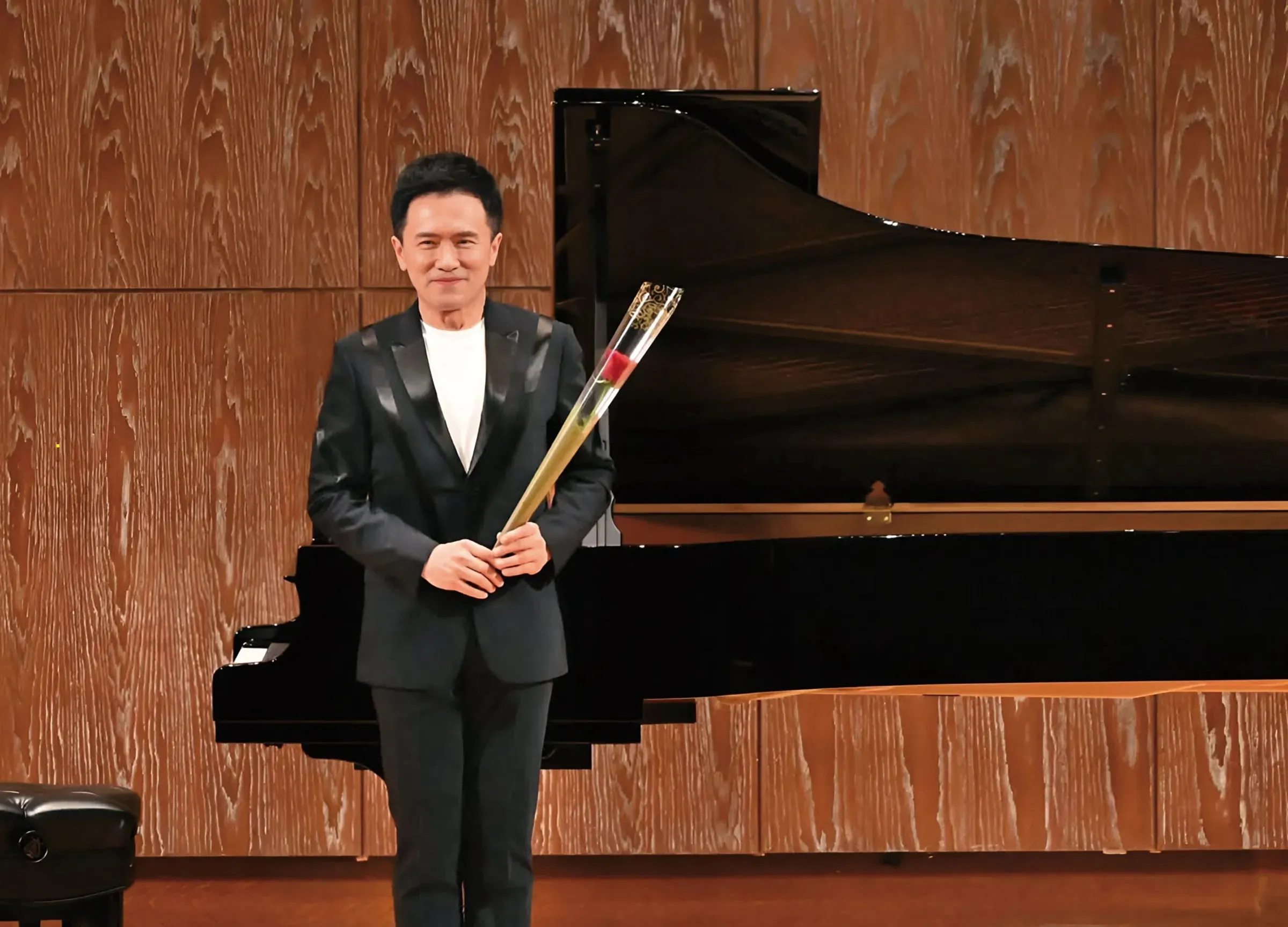 「鋼琴王子」陳冠宇擔任北市大人文藝術學院院長兼音樂系代主任，捲入特權教師與圖利爭議。（翻攝北市大音樂系臉書）

