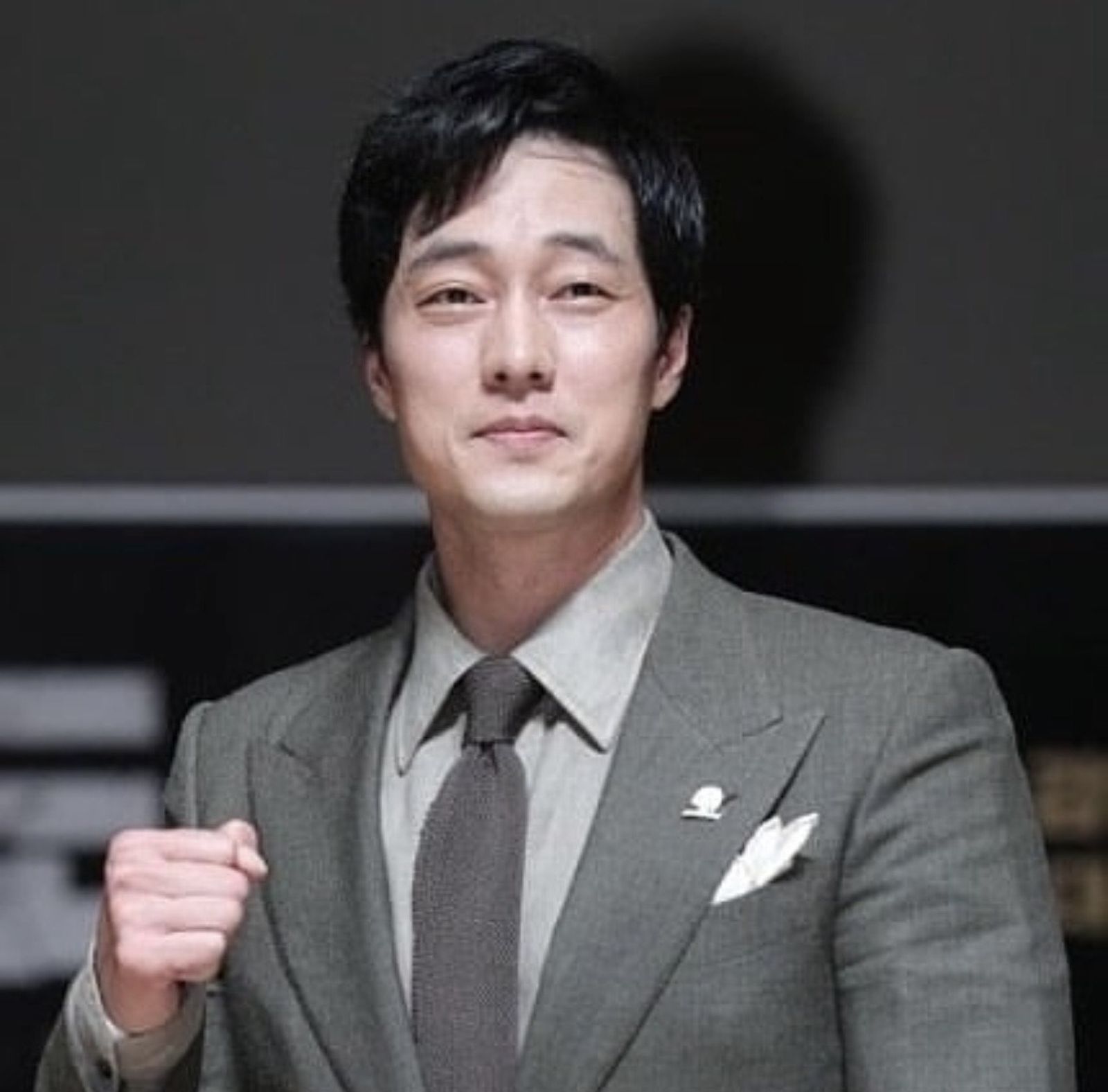 韓星蘇志燮五年前低調結婚也是首度公開的戀情。（蘇志燮IG）