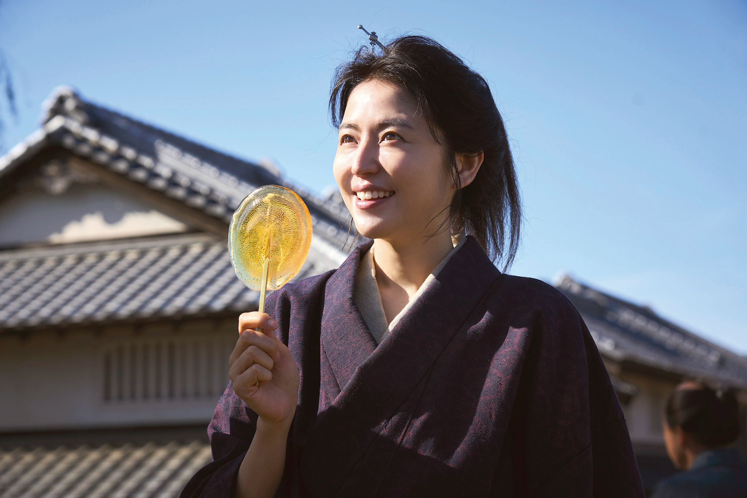 長澤雅美飾演被歷史忽略的女性繪師葛飾應為。（天馬行空提供）