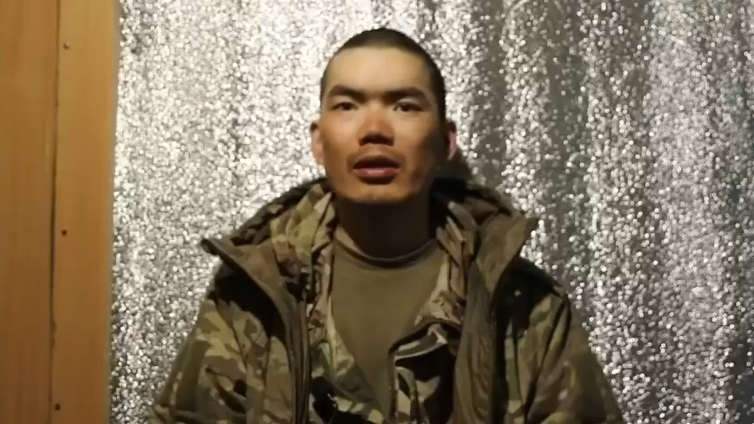 烏克蘭俘虜中國傭兵喊話習近平「抽出寶貴時間接我回家」。(翻攝X@whyyoutouzhele)