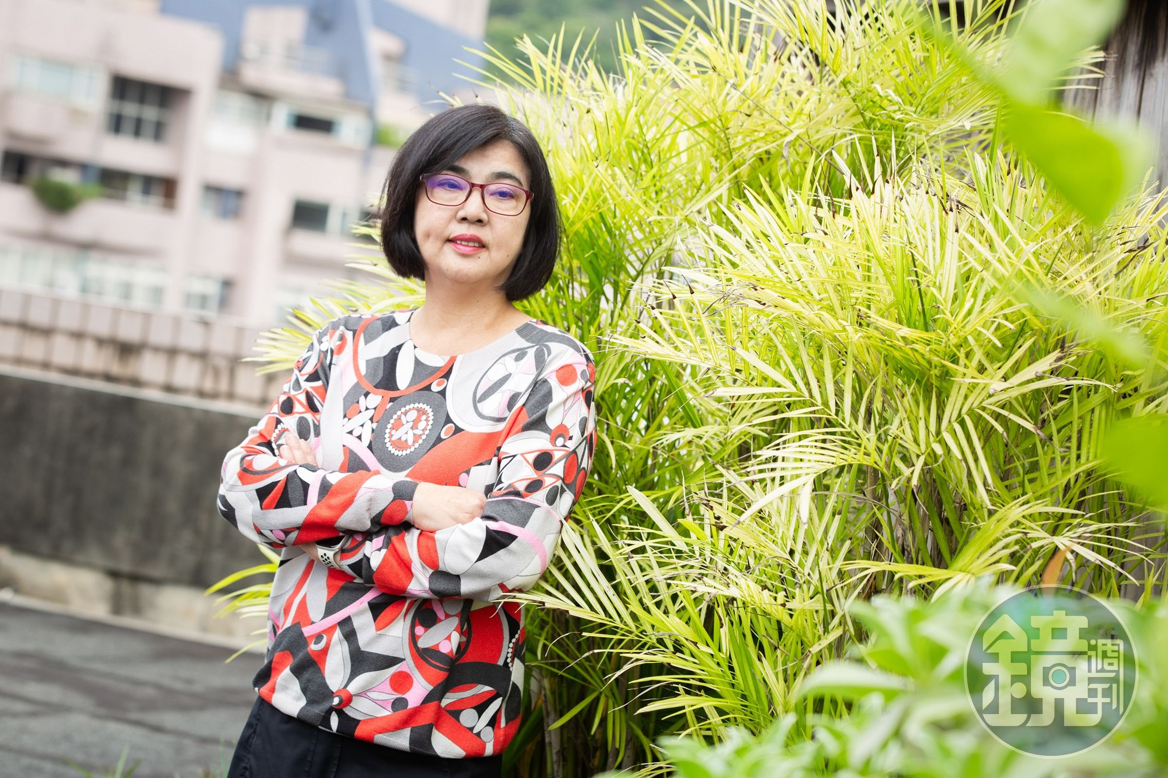 製作人施悅文曾策劃監製與HBO Asia合製的首部台劇《通靈少女》。