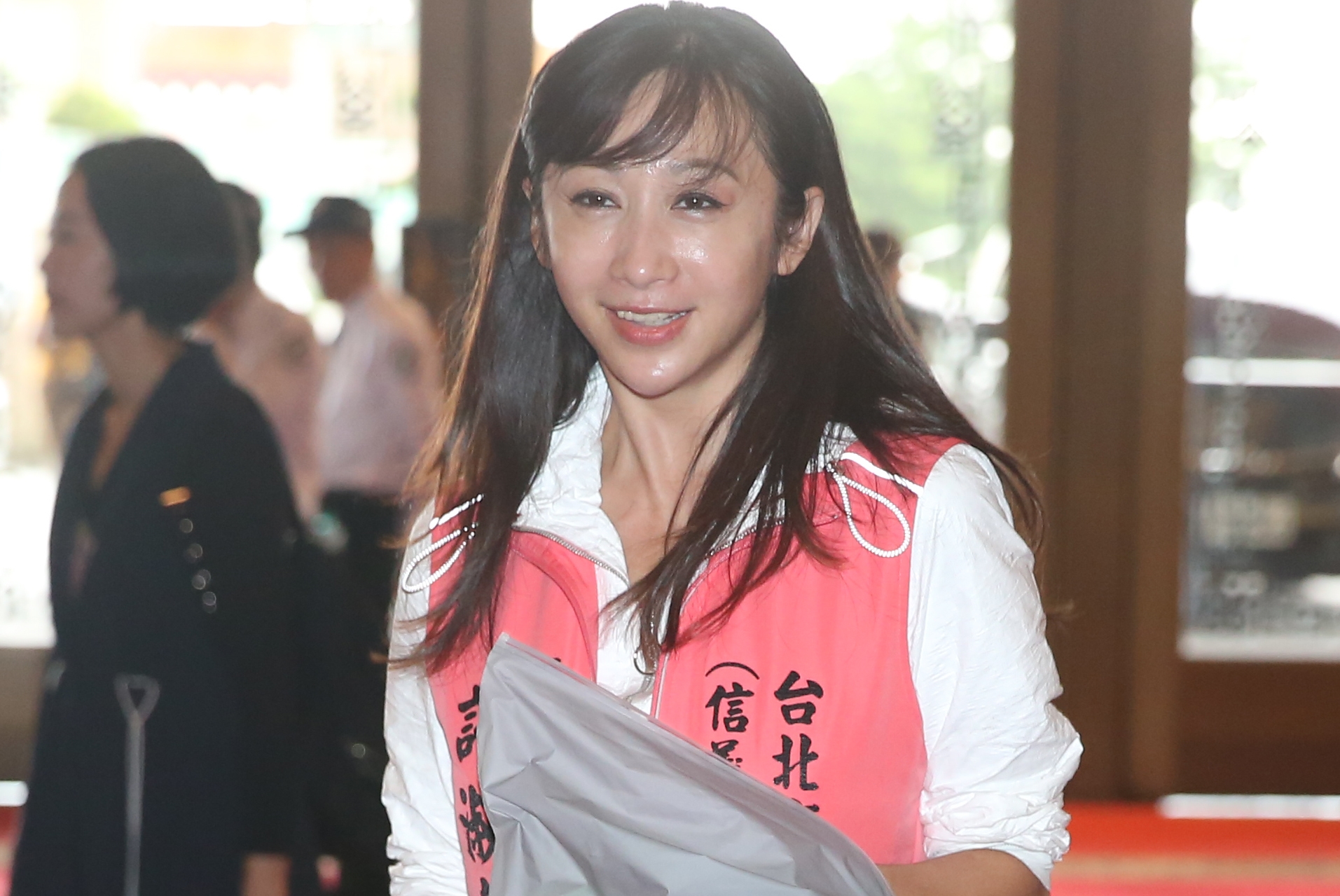 市議員許淑華今po文提到模擬考作文爭議事件，認為北市府教育局應主動出面，妥善處理本次事件。（本刊資料照）