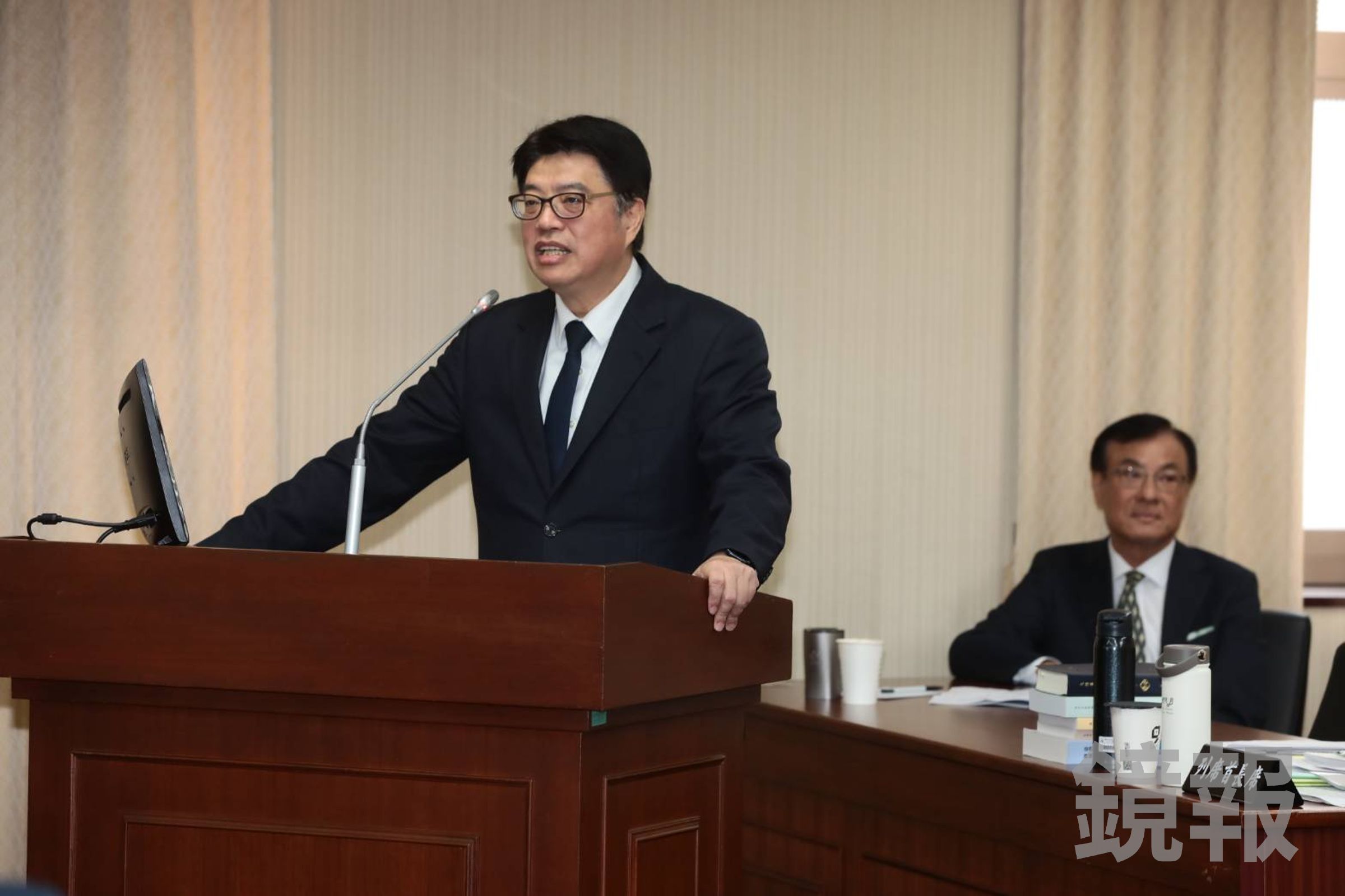 邱垂正今日表示,中國不斷翻修國家安全相關法令,這些法律會帶給國人人身風險。(鏡報林煒凱)