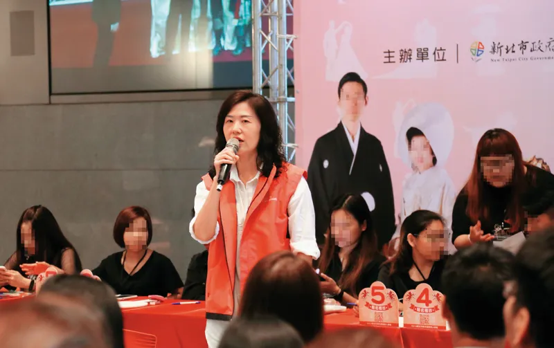 中和區長惡小三1／與飛官各自嫁娶又燃舊情懷私生子　楊薏霖竟致電元配提醒丈夫「進廠保養」