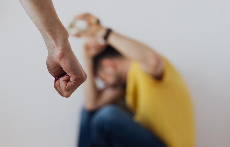 高雄一名高姓女子不滿男友分手，竟情緒失控痛毆對方，甚至氣到想公開性愛片。示意圖。（翻攝自Pexels）