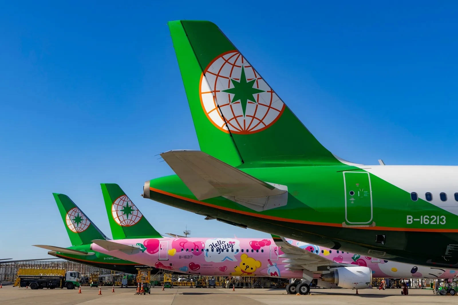 長榮空姐抱病飛後猝逝「恐難認定過勞亡」。（翻攝自長榮官網）