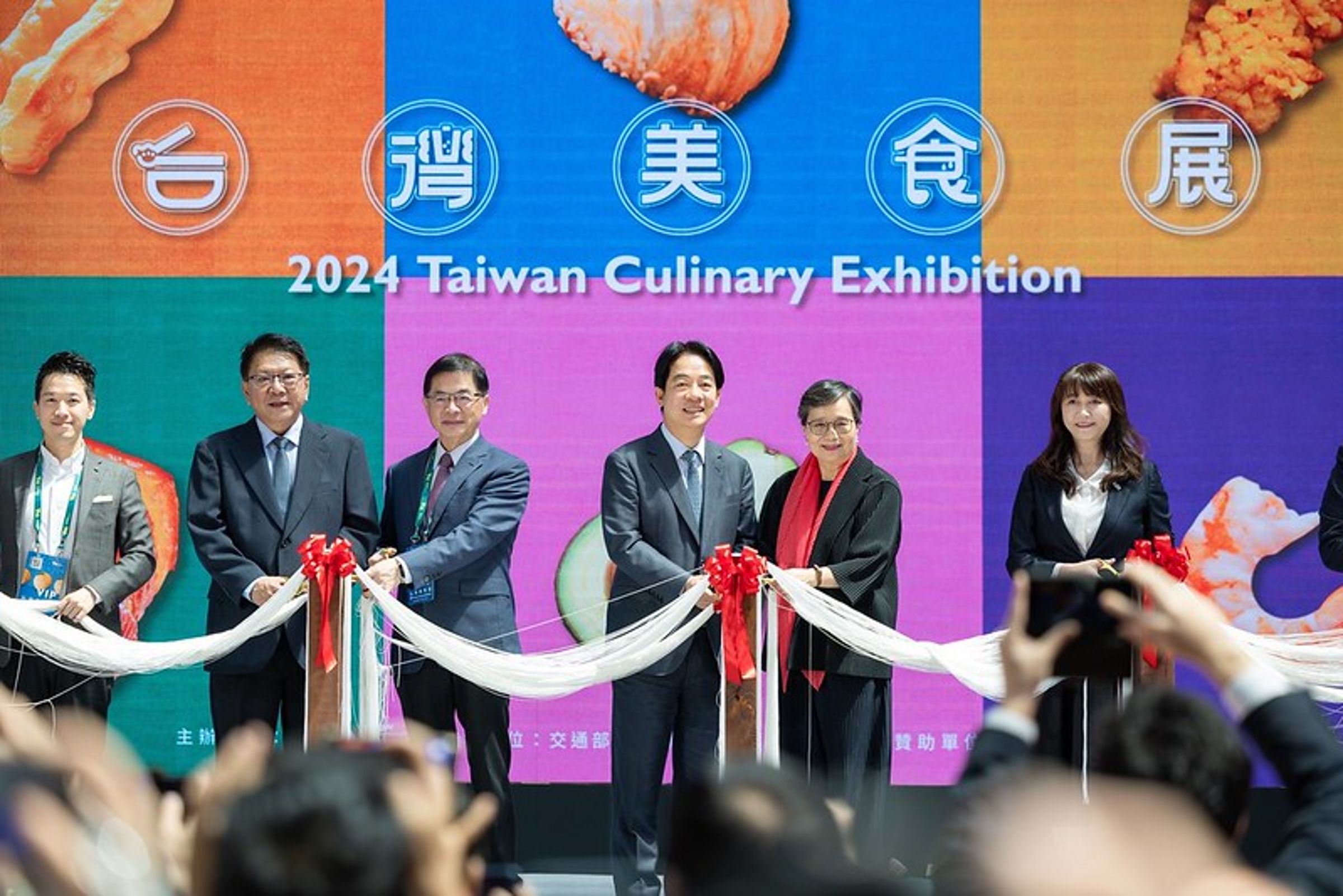 2024台灣美食展今日開幕,總統賴清德、交通部長李孟諺、日本交流協會代表片山和之等人出席。(總統府提供)
