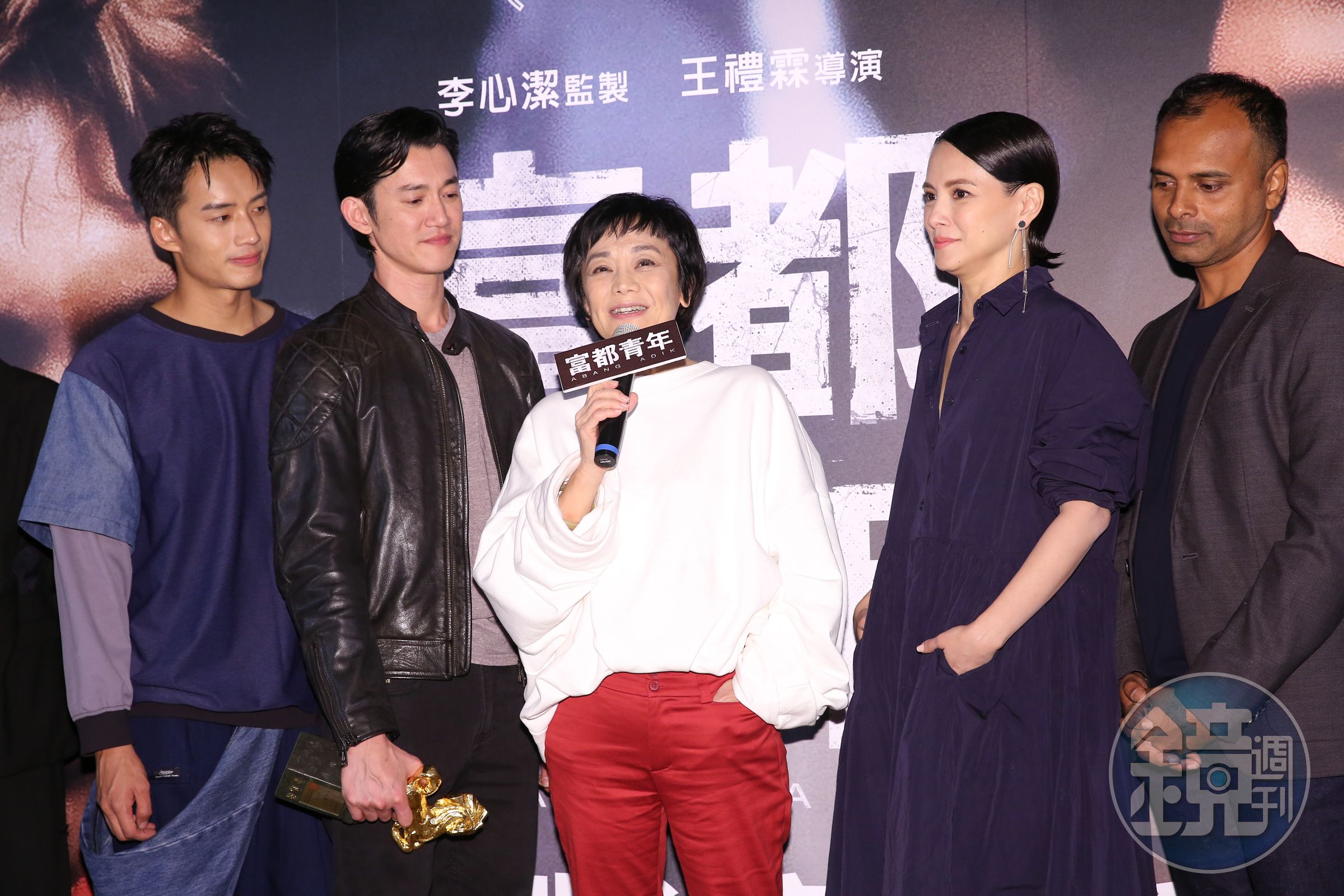 監製李心潔的師父張艾嘉，來現場為新一輩加油。